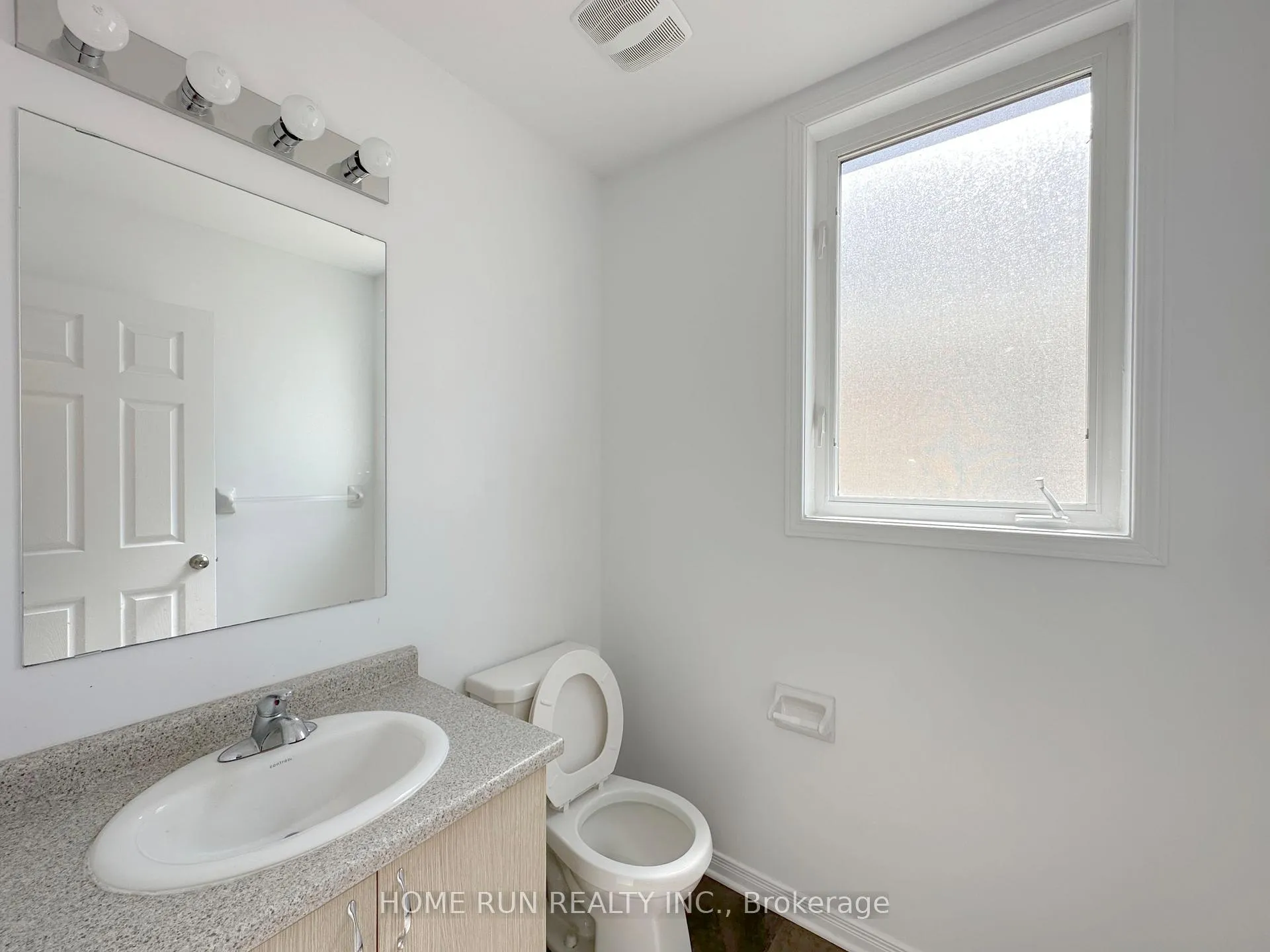 Photo 16 of 193 Balikun Heights, Ottawa, Kanata - Emerald Meadows/Trailwest — HOMEH