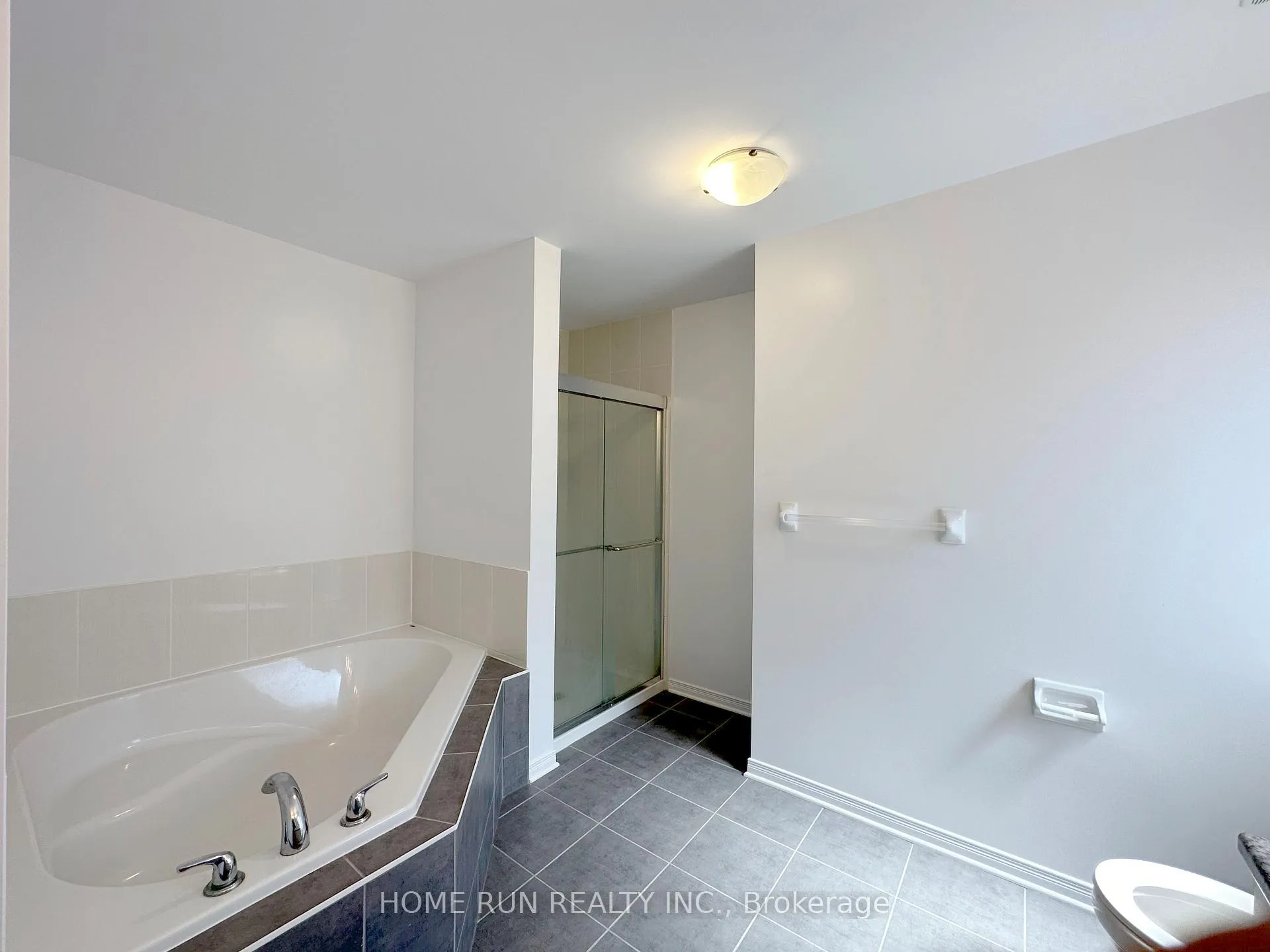 Photo 21 of 193 Balikun Heights, Ottawa, Kanata - Emerald Meadows/Trailwest — HOMEH