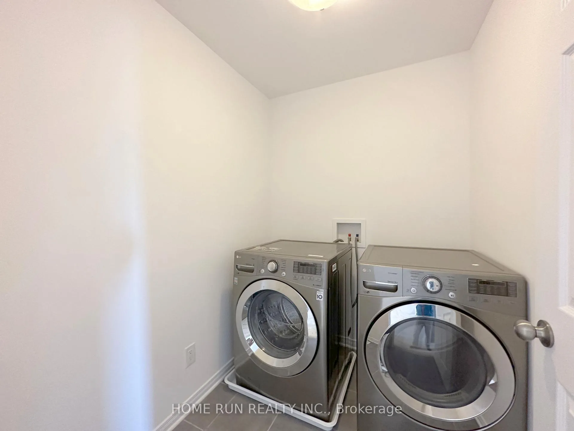 Photo 29 of 193 Balikun Heights, Ottawa, Kanata - Emerald Meadows/Trailwest — HOMEH