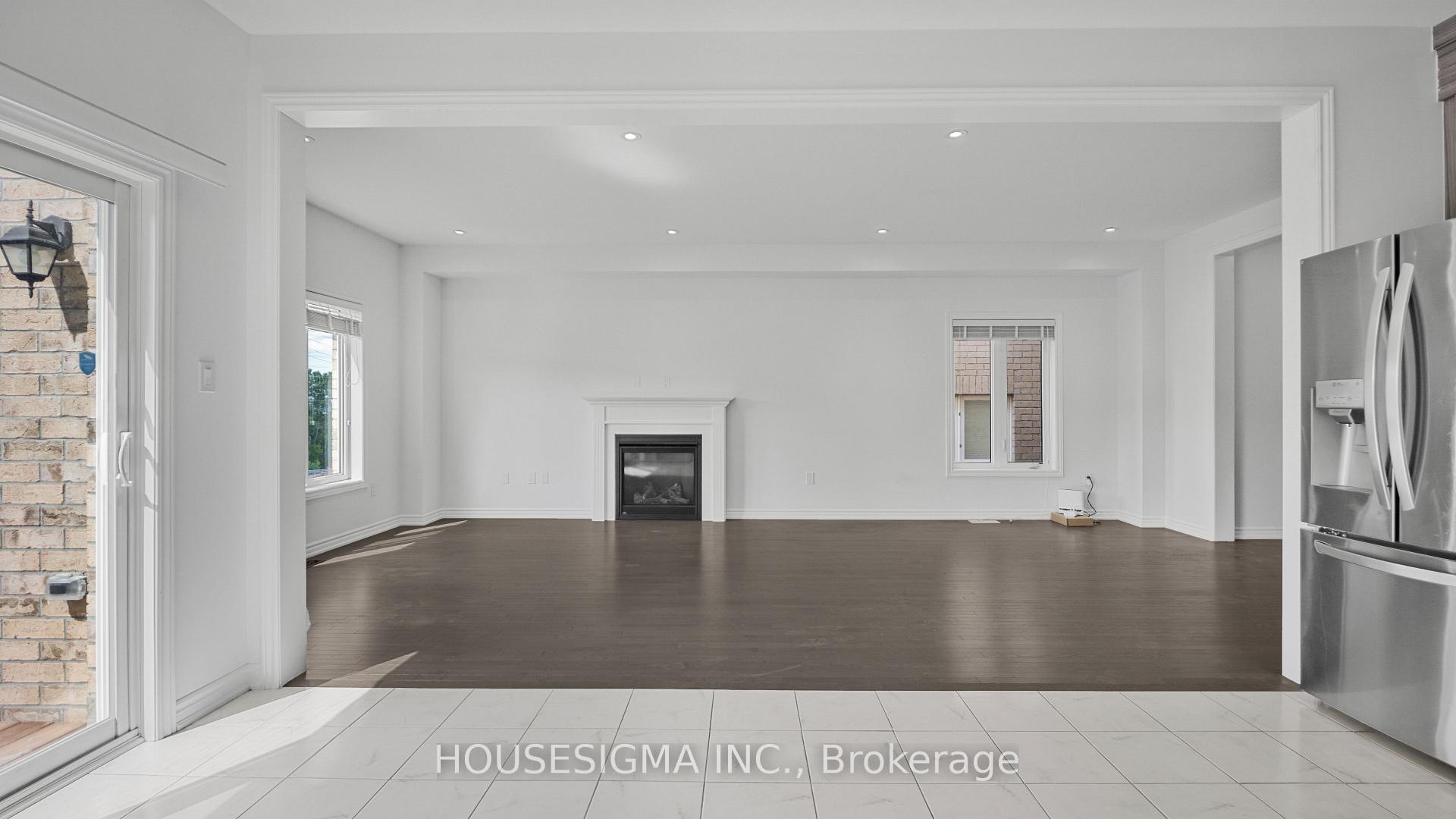 Photo 9 of 13 Muirfield Drive, Barrie, Ardagh — HOMEH