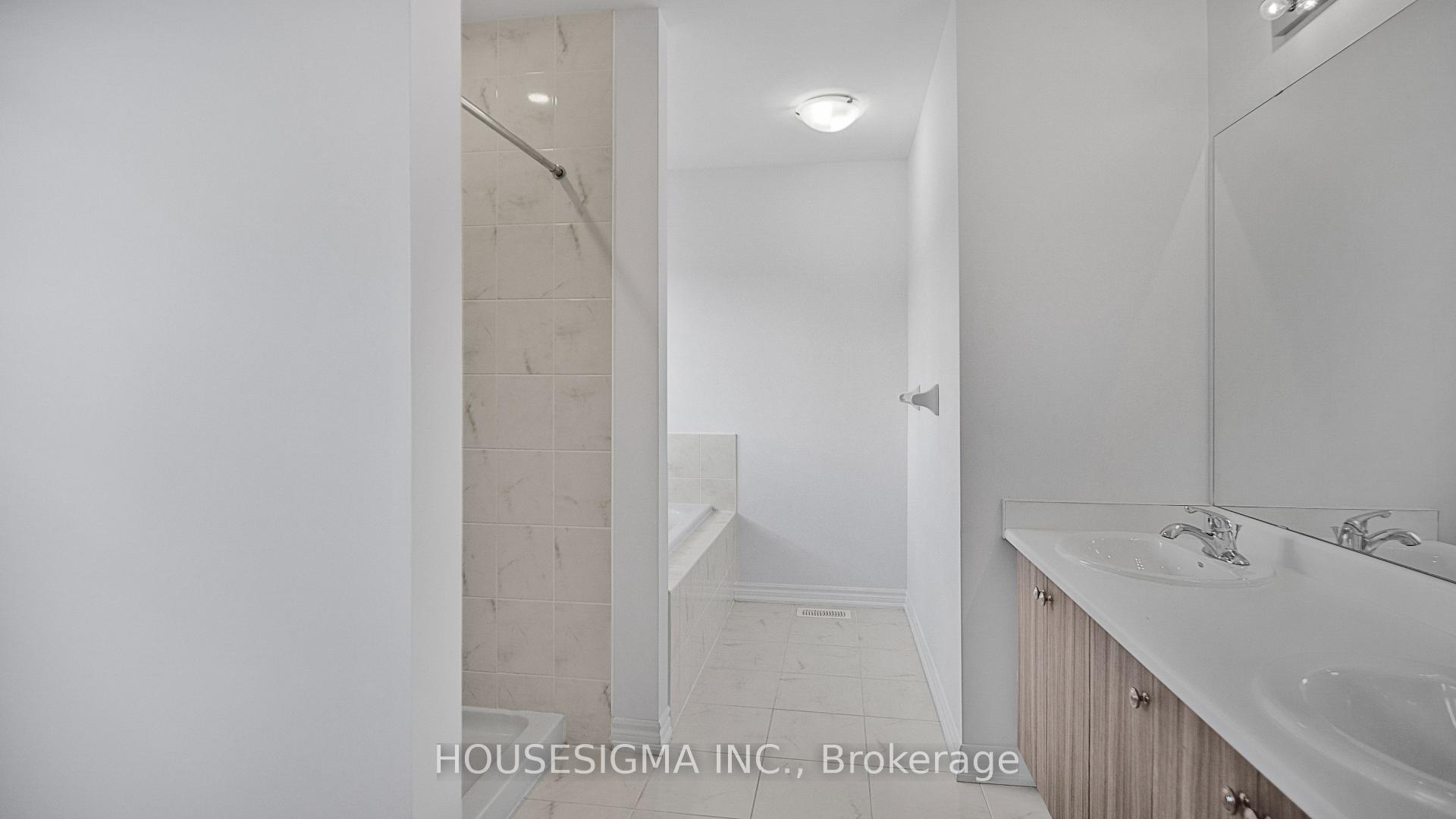 Photo 18 of 13 Muirfield Drive, Barrie, Ardagh — HOMEH