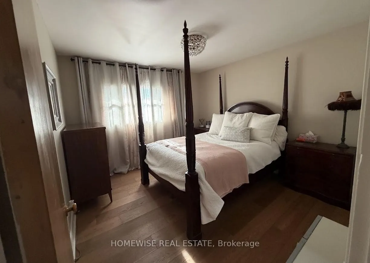 Photo 10 of 15 Lakeview Avenue, St. Catharines, Lakeshore — HOMEH