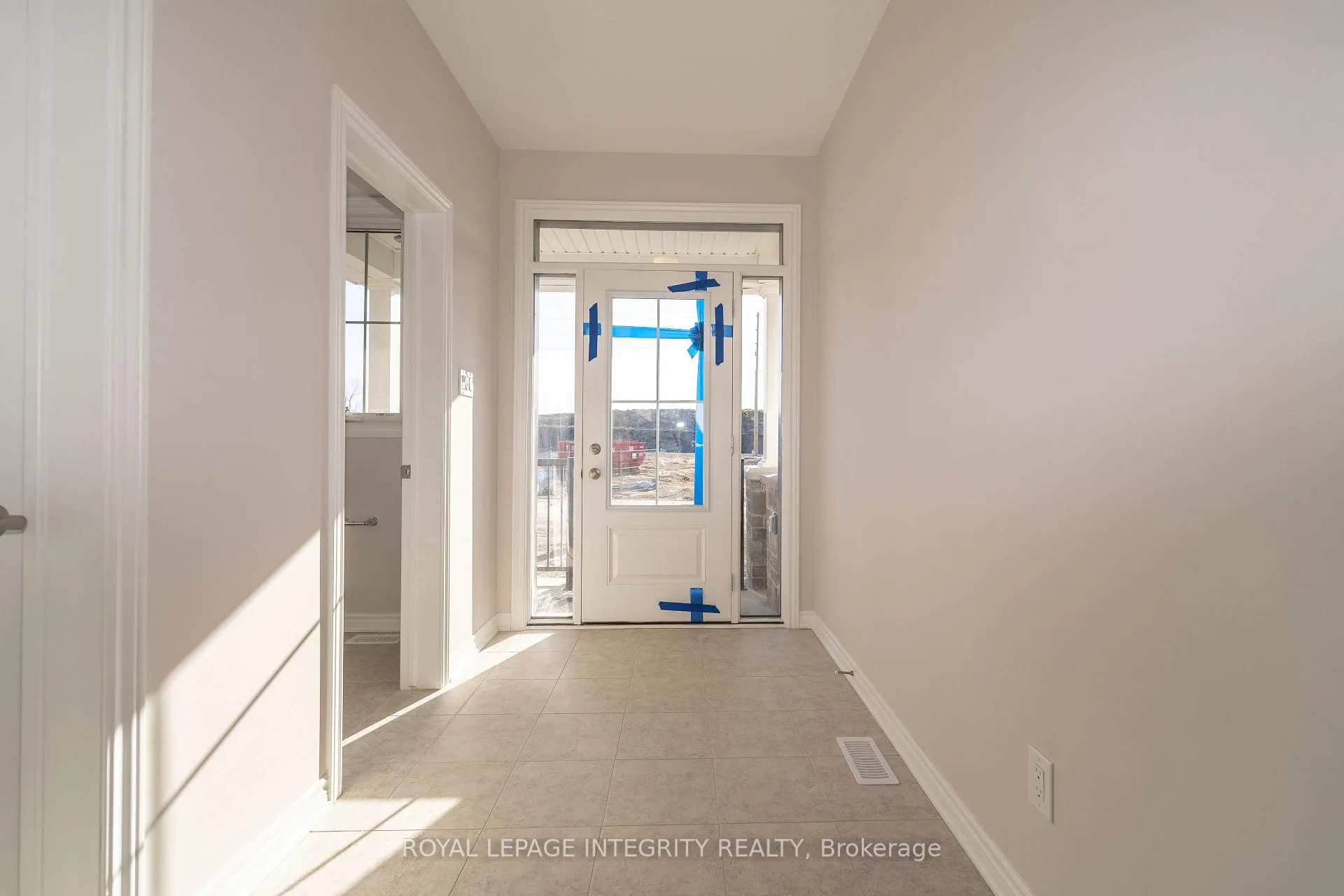 Photo 4 of 608 Rye Grass Way, Ottawa, Barrhaven - Half Moon Bay — HOMEH