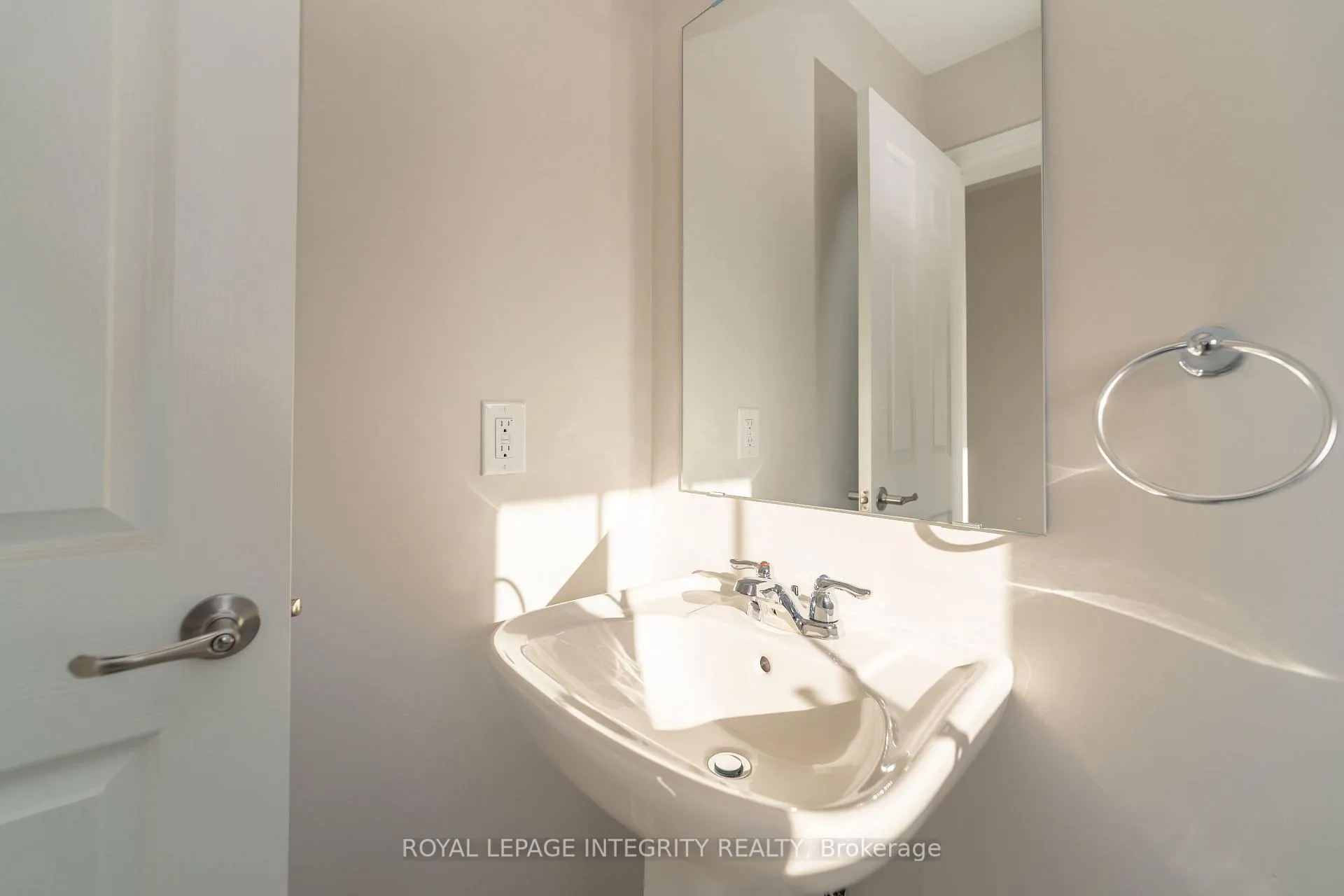 Photo 32 of 608 Rye Grass Way, Ottawa, Barrhaven - Half Moon Bay — HOMEH