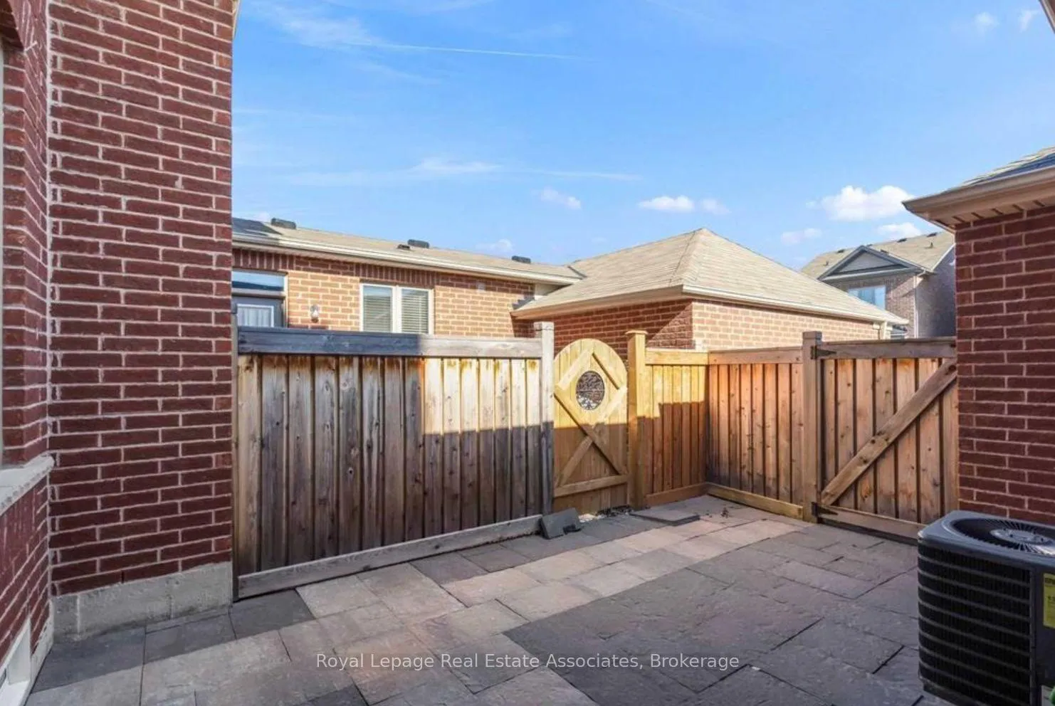 Photo 28 of 107 East's Corners Boulevard, Vaughan, Kleinburg — HOMEH