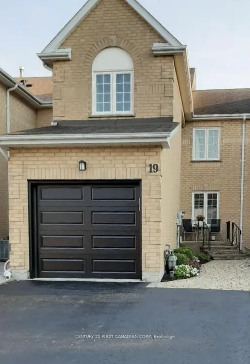 Photo 1 of 19 Ross Linton Drive, Aurora, Aurora Highlands — HOMEH
