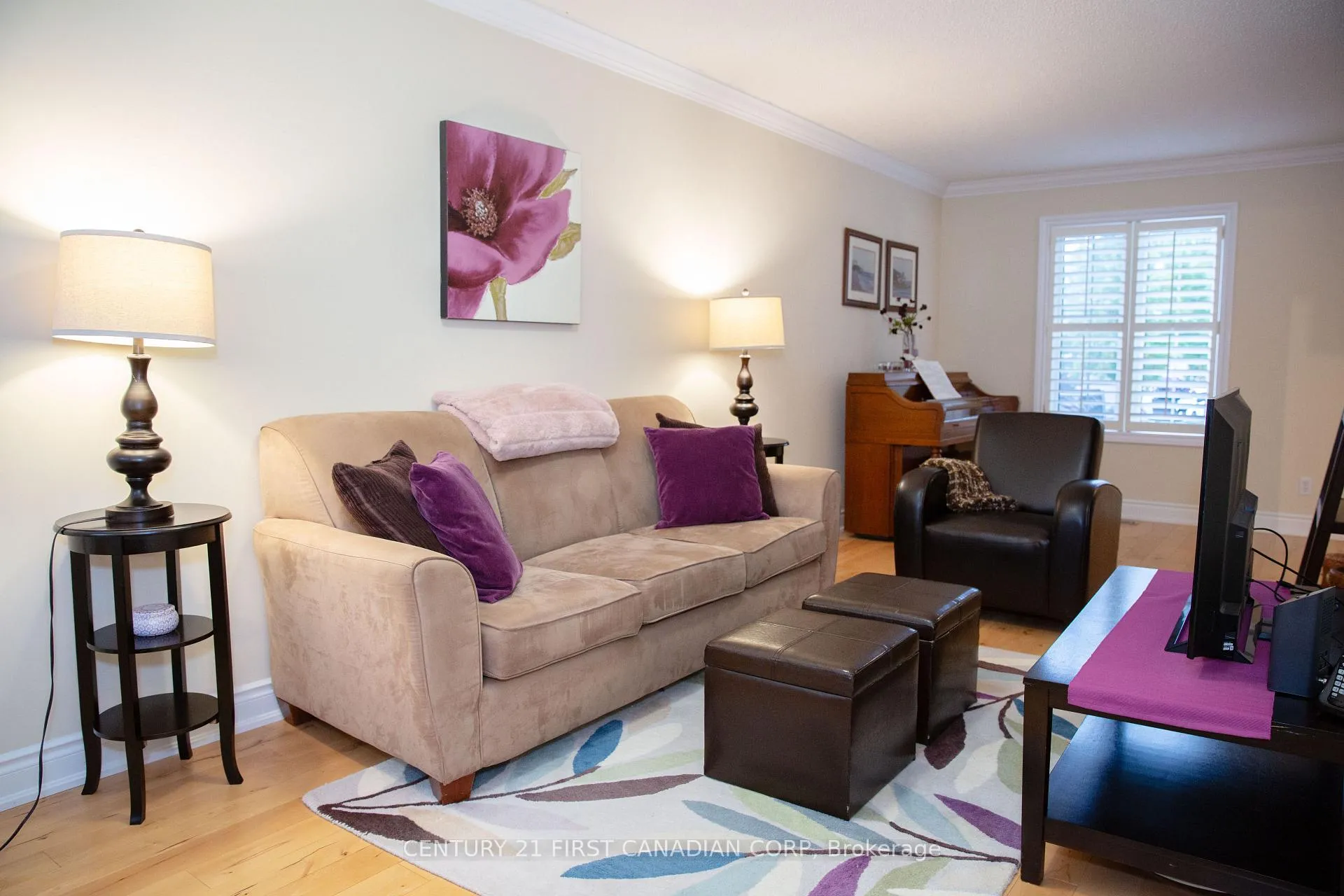 Photo 6 of 19 Ross Linton Drive, Aurora, Aurora Highlands — HOMEH