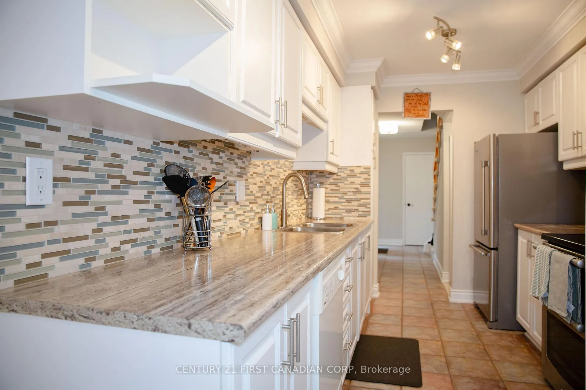 Photo 14 of 19 Ross Linton Drive, Aurora, Aurora Highlands — HOMEH