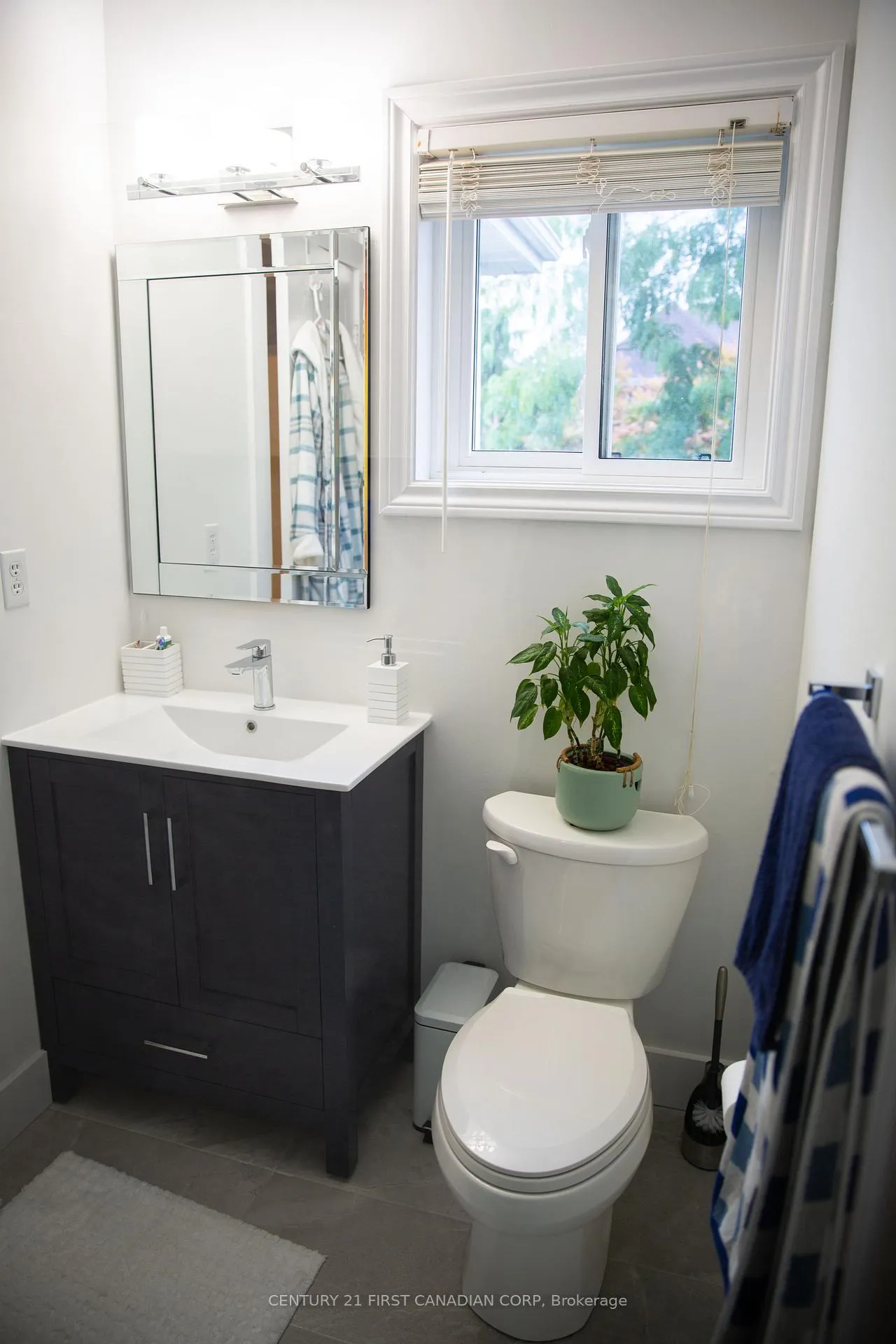 Photo 23 of 19 Ross Linton Drive, Aurora, Aurora Highlands — HOMEH