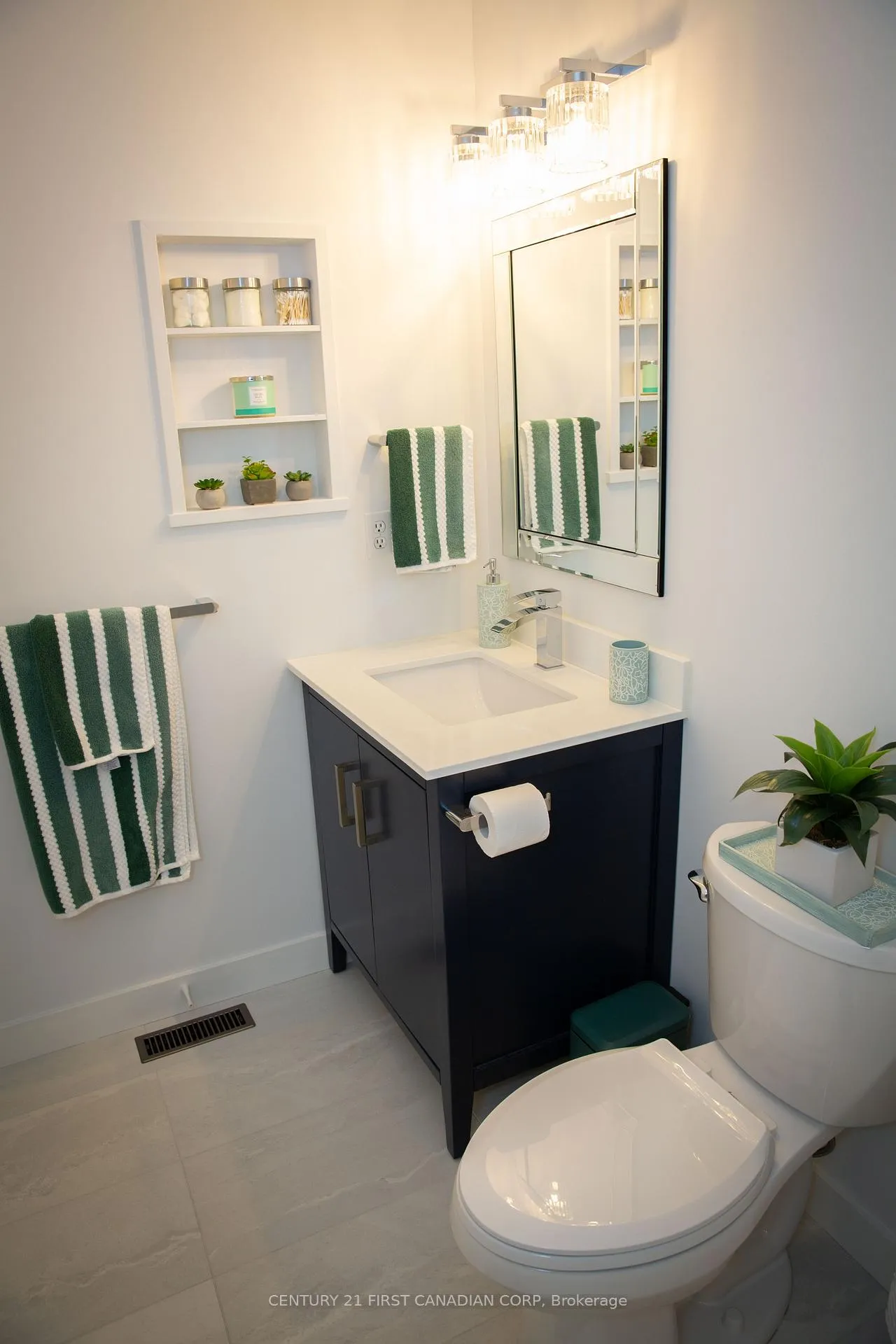 Photo 27 of 19 Ross Linton Drive, Aurora, Aurora Highlands — HOMEH