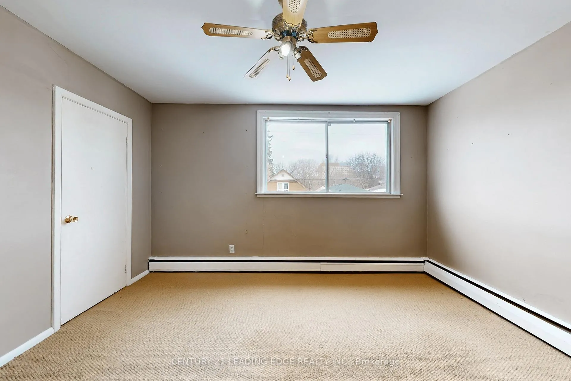 Photo 26 of Unit 6, 97 Elgin Street W, Oshawa, O'Neill — HOMEH