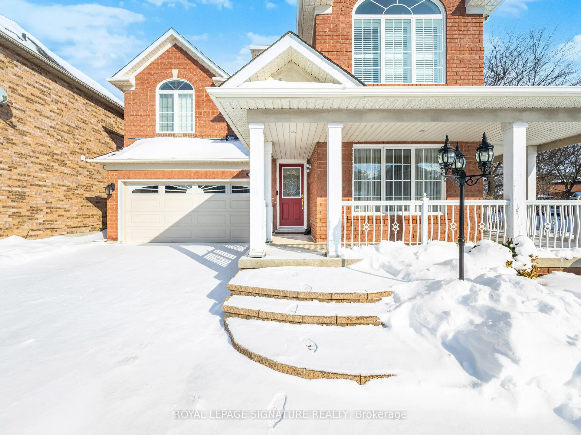 Photo 6 of Unit 2, 29 Ocean Avenue, Vaughan, Vellore Village — HOMEH