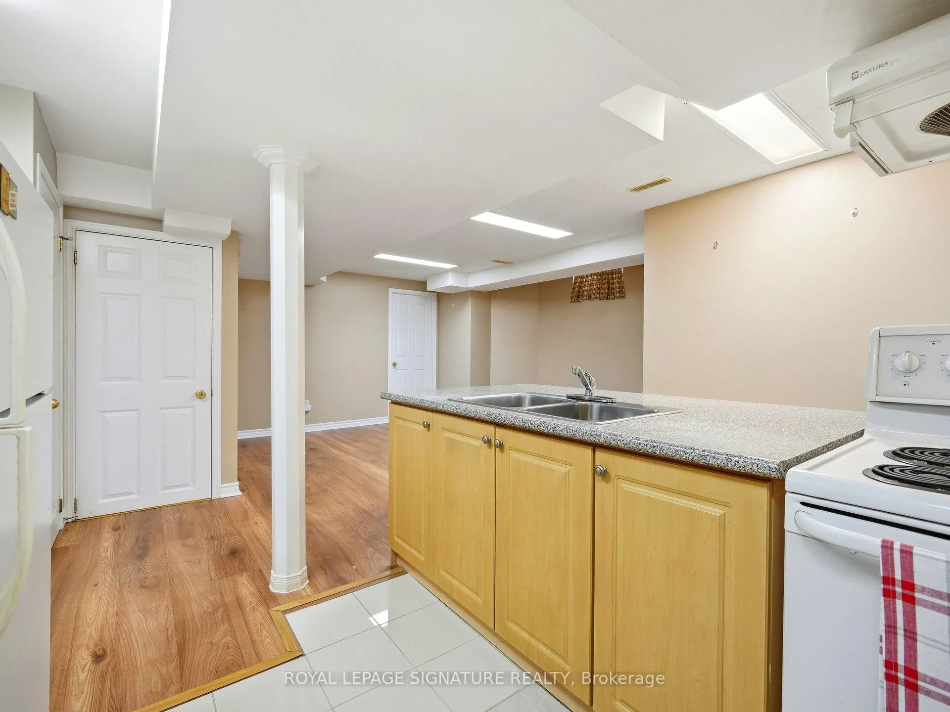 Photo 19 of Unit 2, 29 Ocean Avenue, Vaughan, Vellore Village — HOMEH