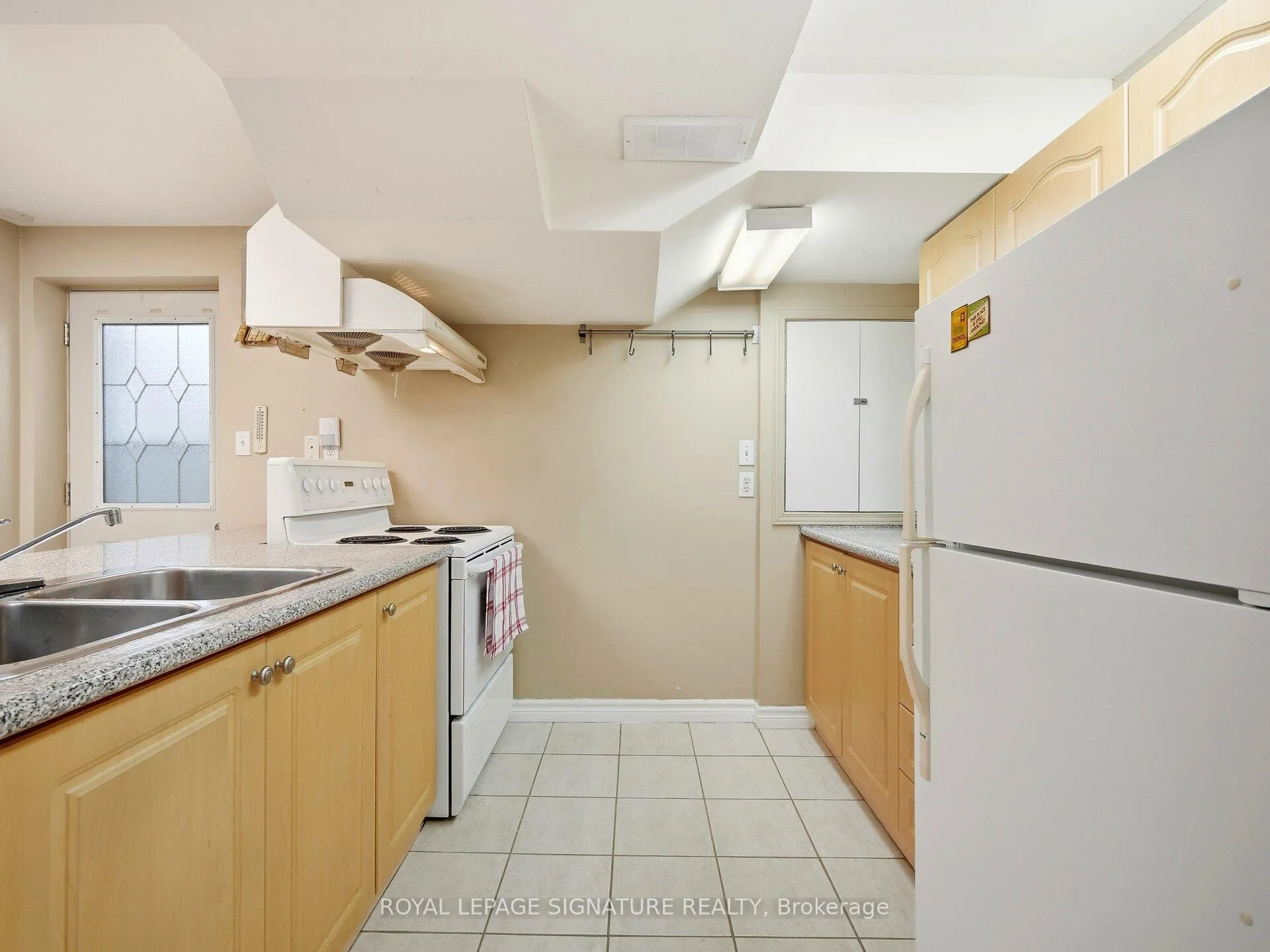 Photo 21 of Unit 2, 29 Ocean Avenue, Vaughan, Vellore Village — HOMEH