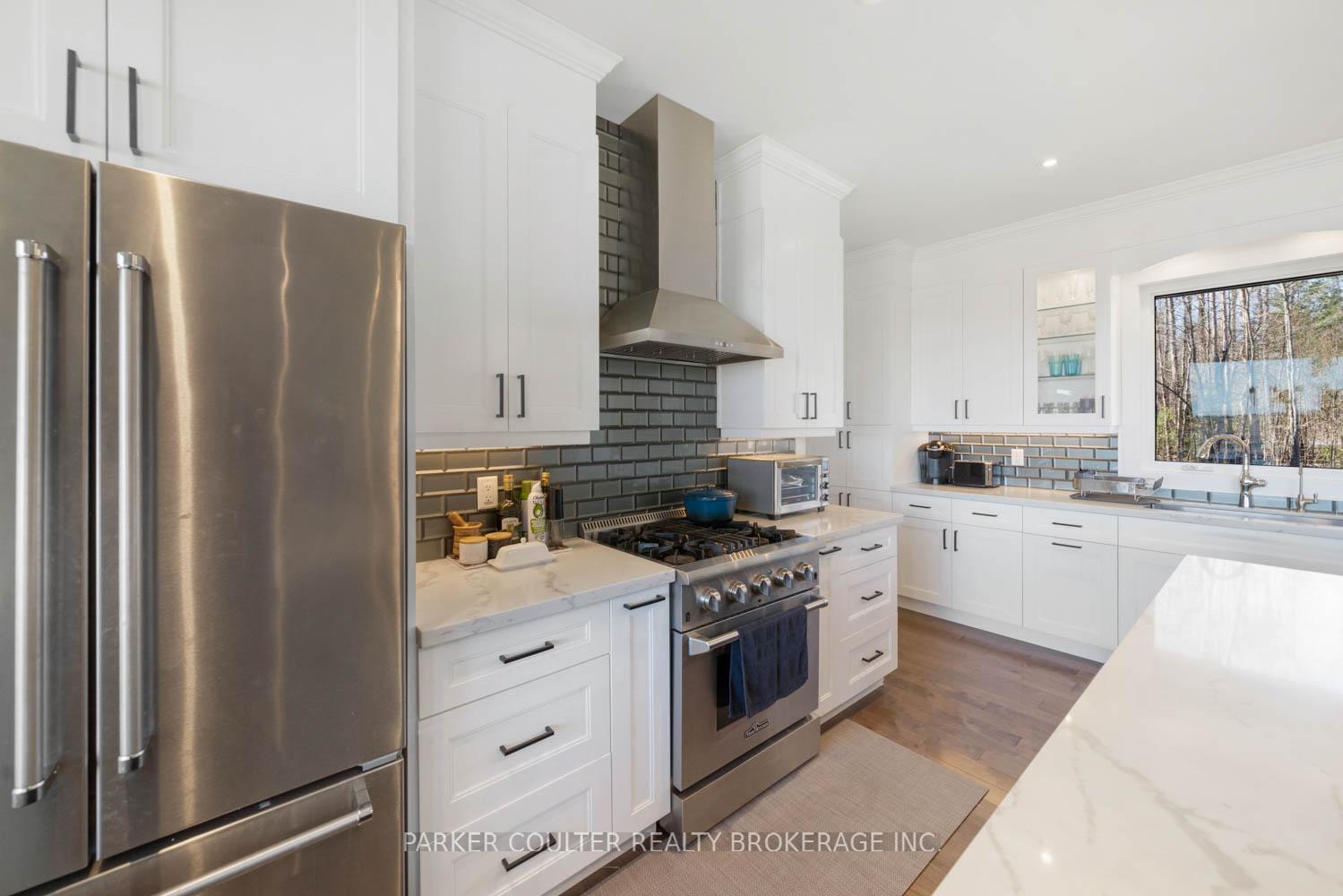 Photo 14 of 3091 Centre Line Road, Clearview, Rural Clearview — HOMEH