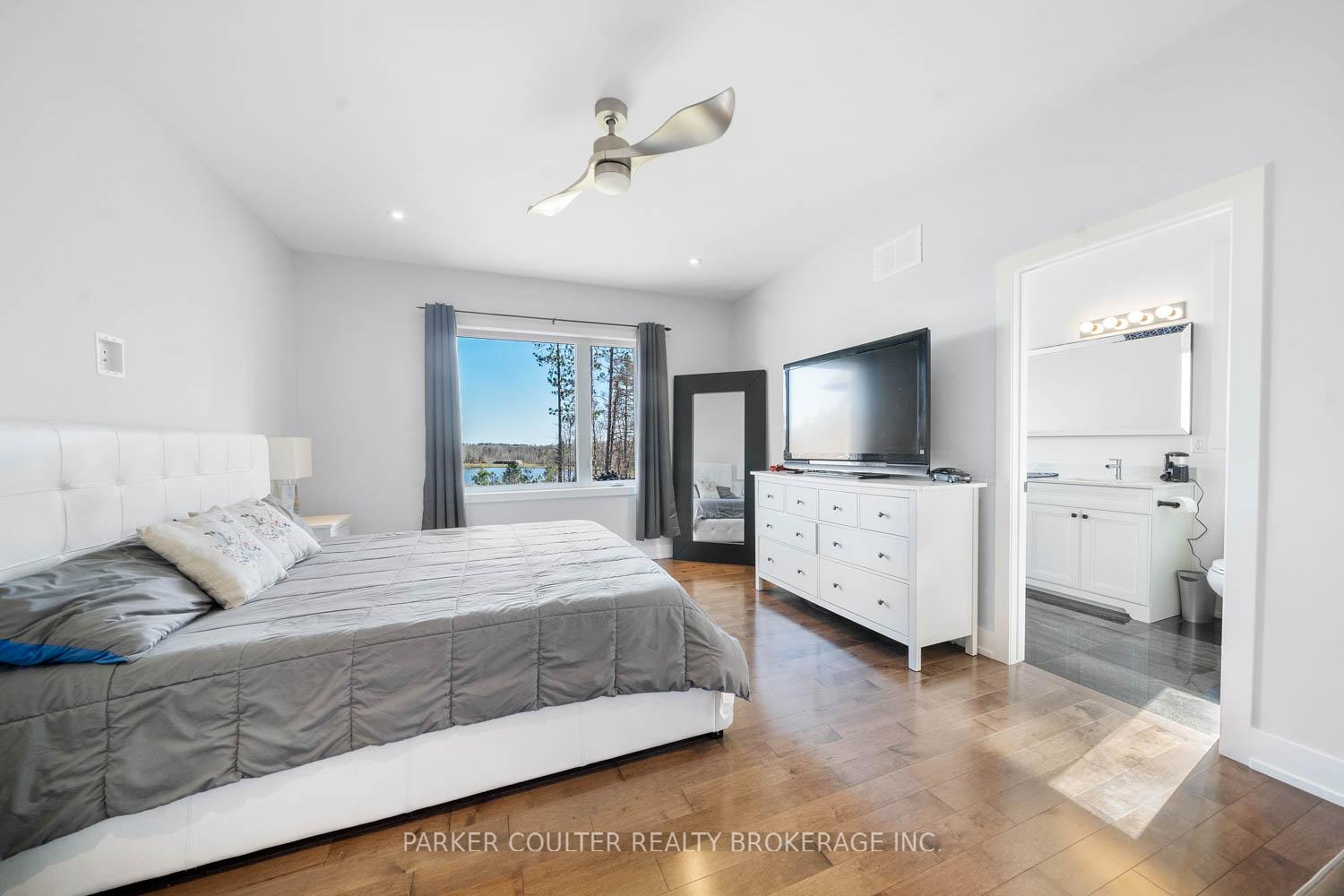 Photo 26 of 3091 Centre Line Road, Clearview, Rural Clearview — HOMEH
