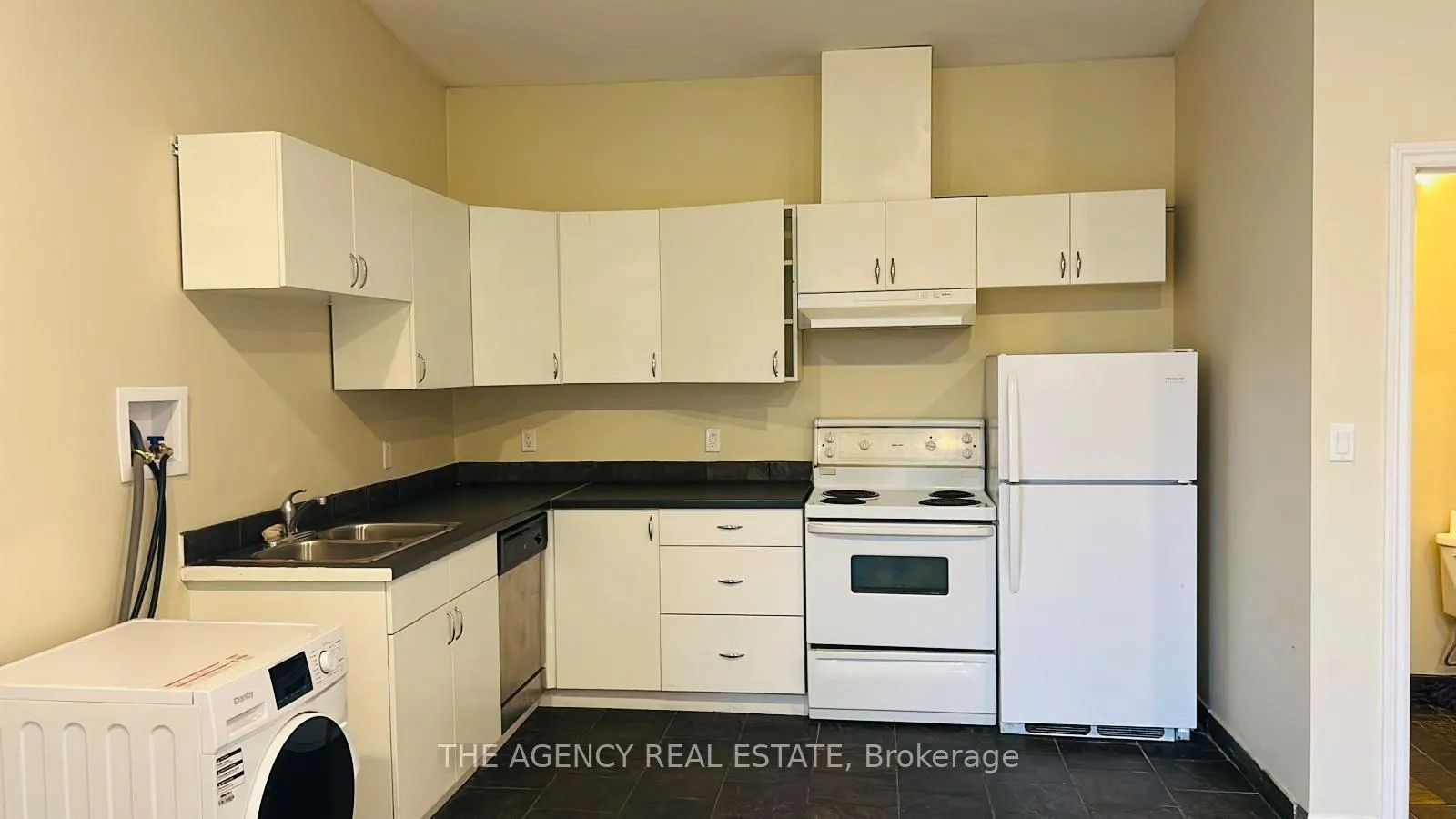 Photo 3 of Unit 2, 268 Talbot Street, St. Thomas — HOMEH