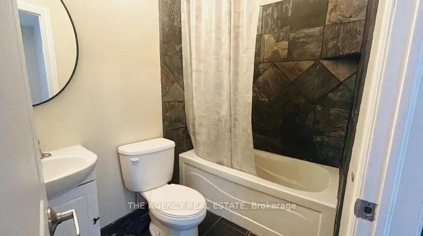 Photo 7 of Unit 2, 268 Talbot Street, St. Thomas — HOMEH