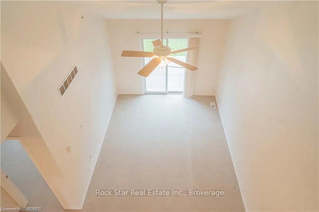 Photo 12 of 21 Bluegrass Crescent, St. Catharines, Oakdale — HOMEH
