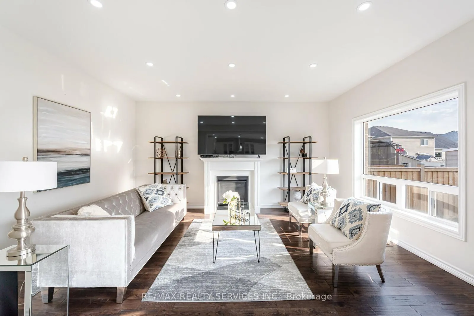 Photo 10 of 762 Halbert Drive, Shelburne — HOMEH