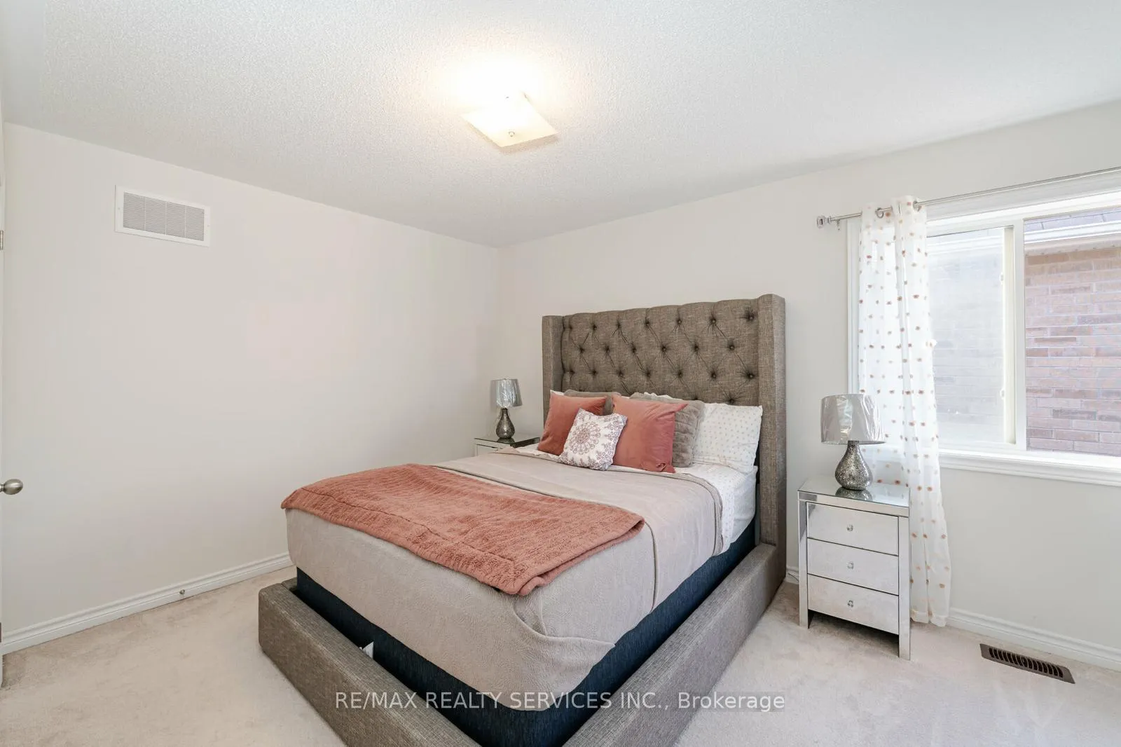 Photo 22 of 762 Halbert Drive, Shelburne — HOMEH
