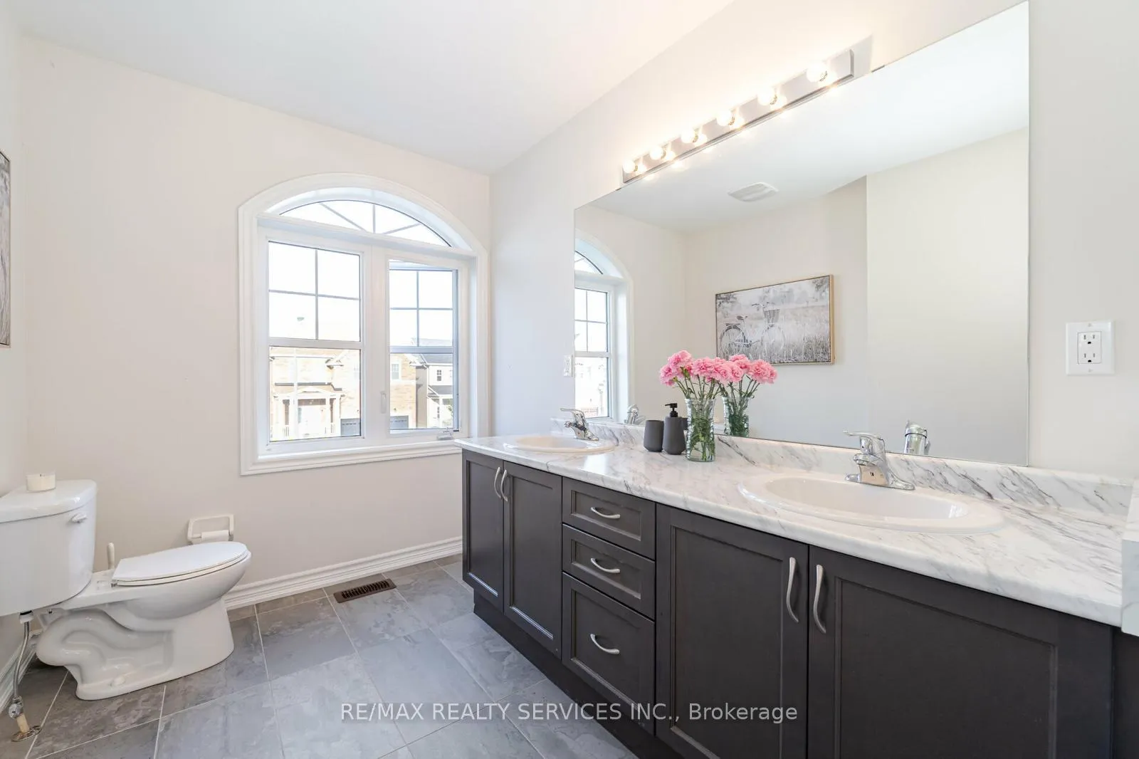 Photo 25 of 762 Halbert Drive, Shelburne — HOMEH