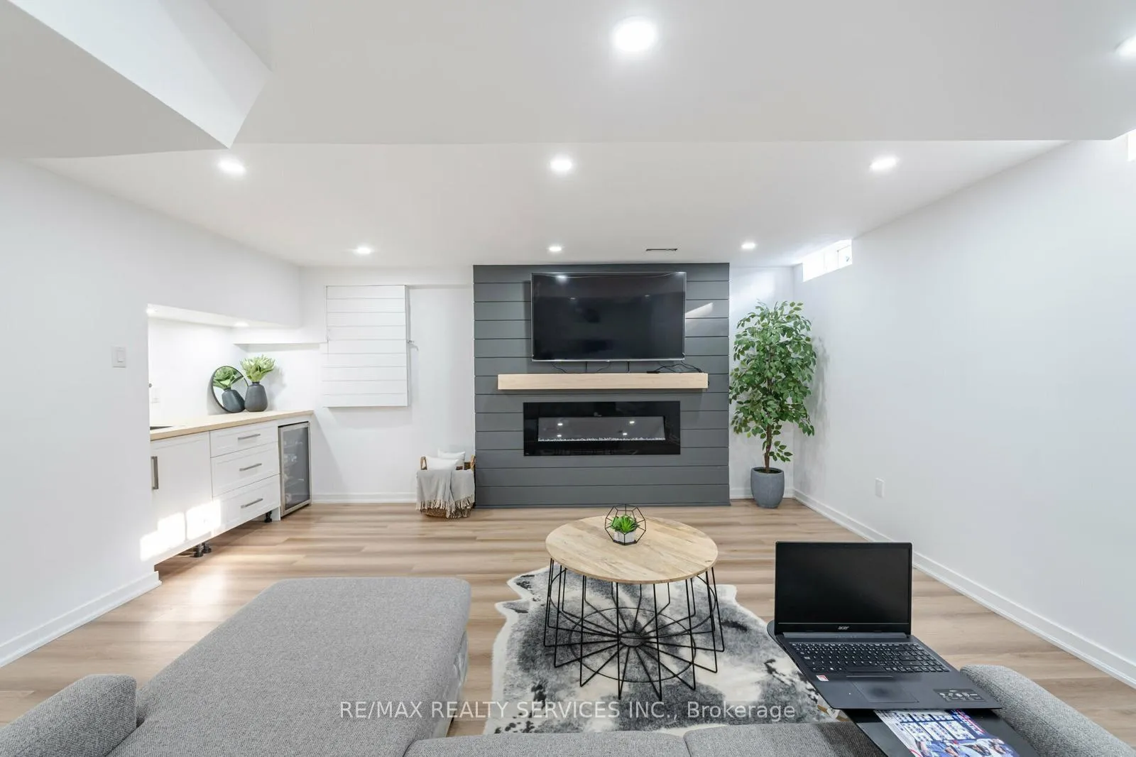 Photo 29 of 762 Halbert Drive, Shelburne — HOMEH