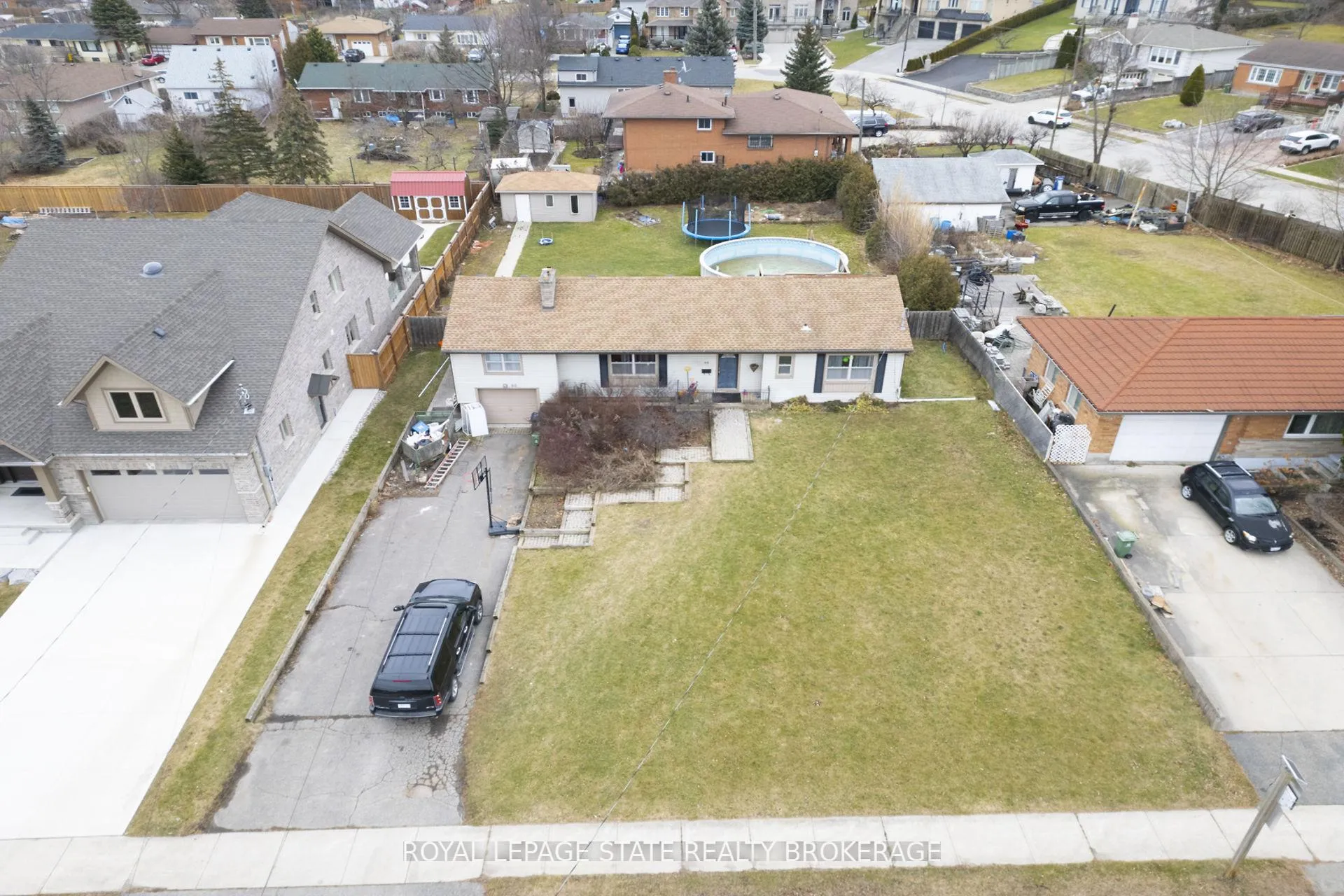 Photo 2 of 86 Millen Road, Hamilton, Corman — HOMEH