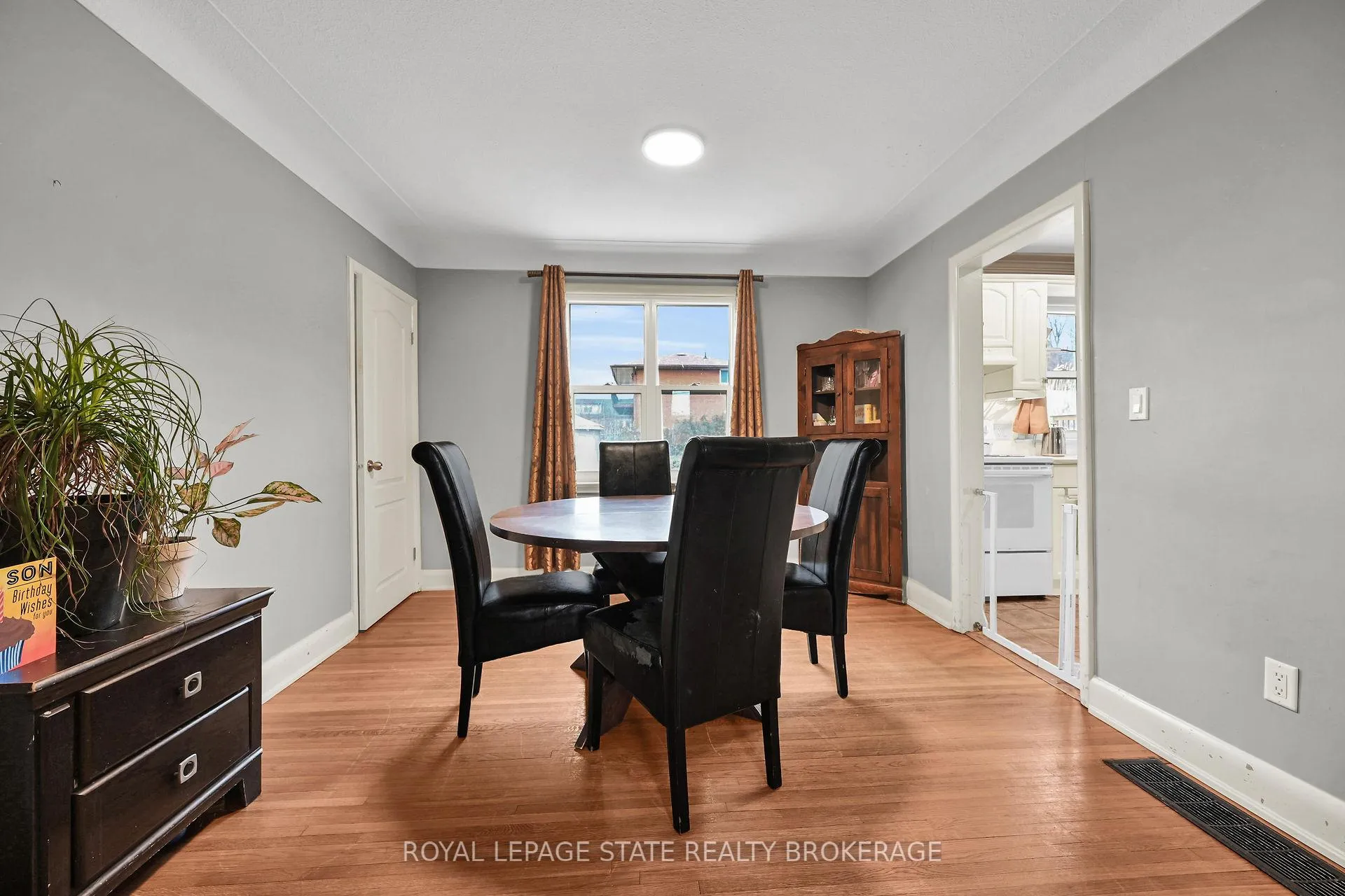 Photo 3 of 86 Millen Road, Hamilton, Corman — HOMEH