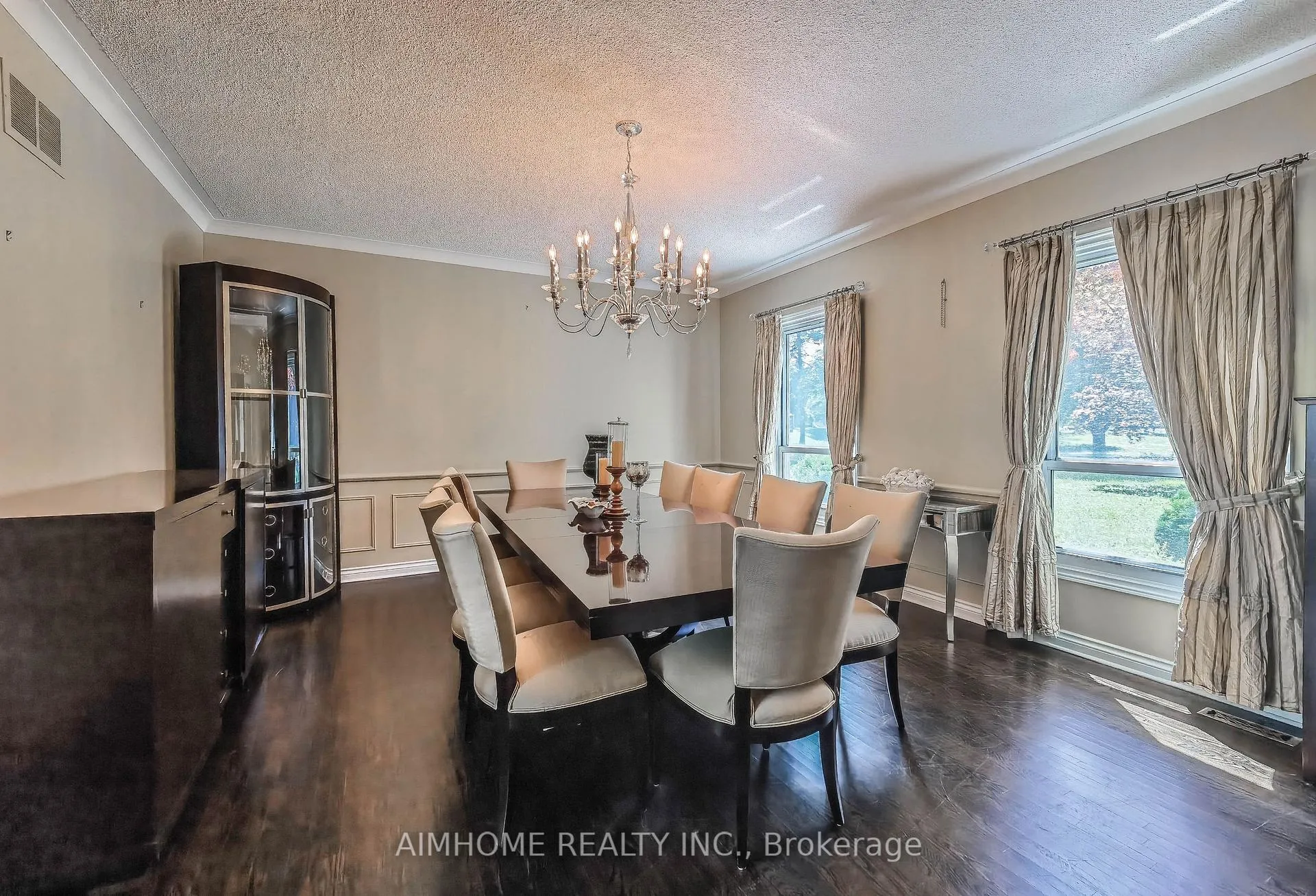 Photo 23 of 6 steeplechase Avenue, Aurora, Aurora Estates — HOMEH