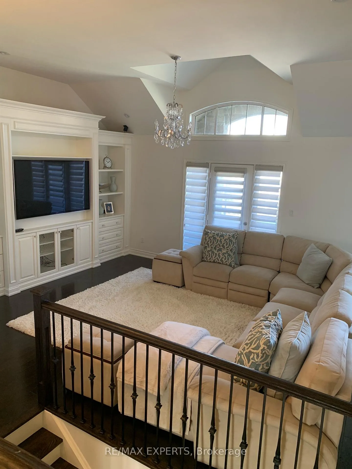 Photo 3 of 87 Isherwood Crescent, Vaughan, Vellore Village — HOMEH