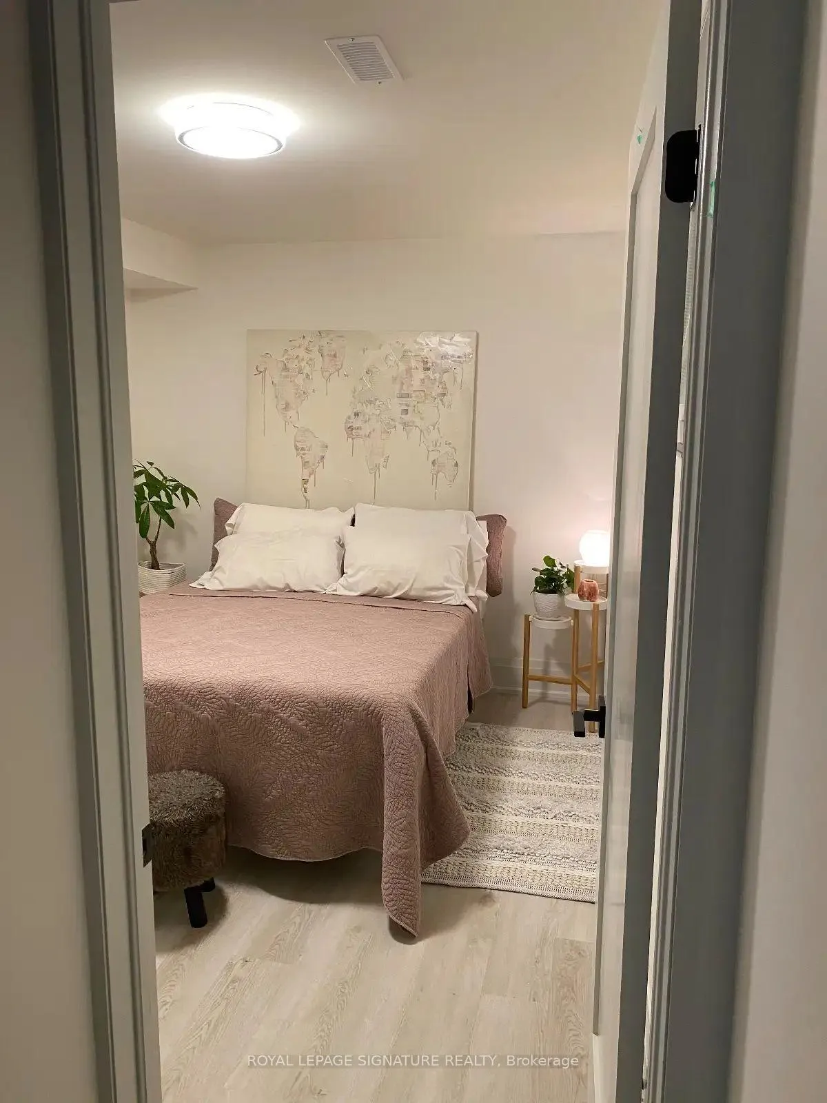Photo 4 of Unit Lower, 9 Hazelwood Avenue, Toronto, Blake-Jones — HOMEH