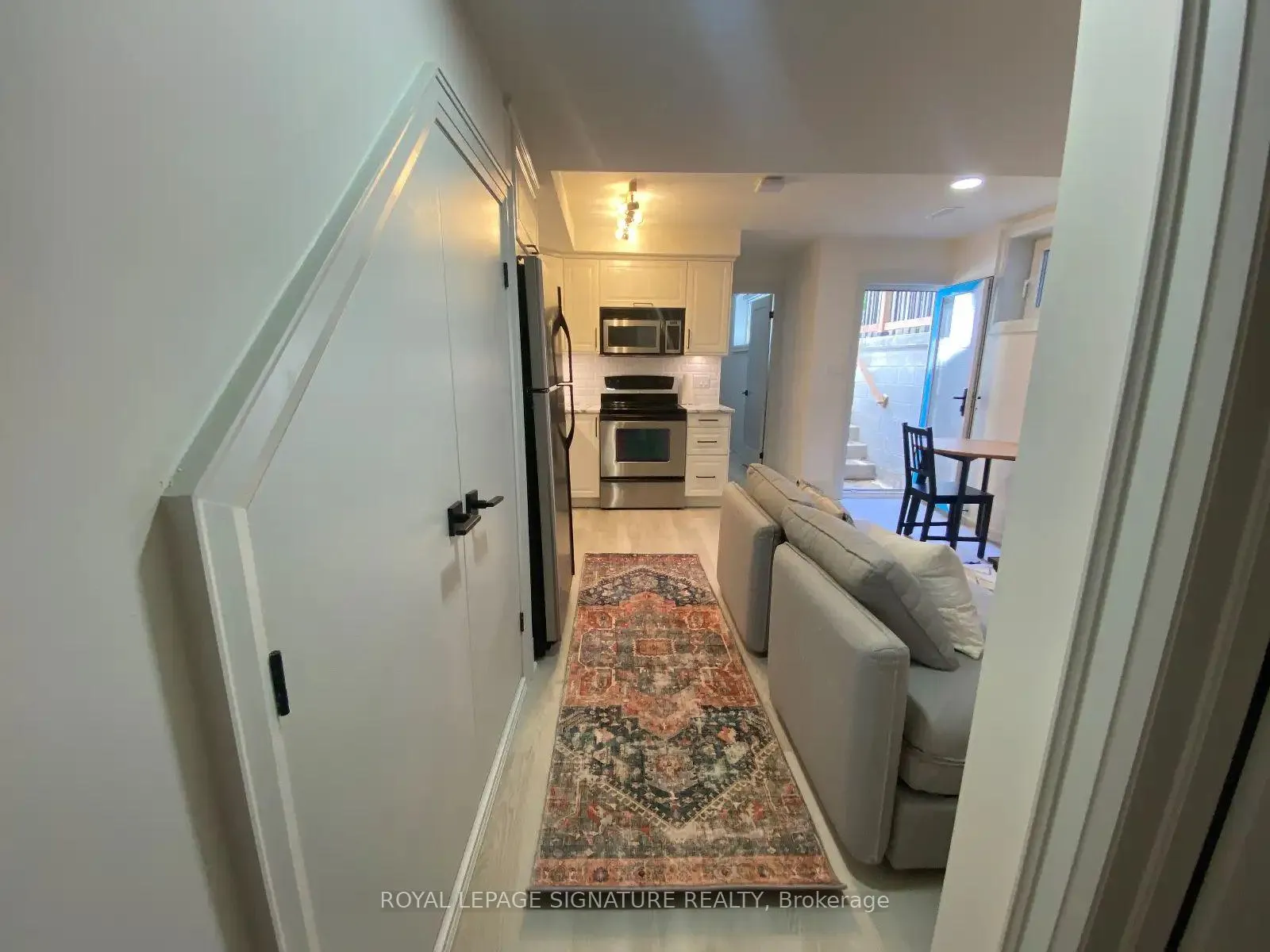 Photo 9 of Unit Lower, 9 Hazelwood Avenue, Toronto, Blake-Jones — HOMEH