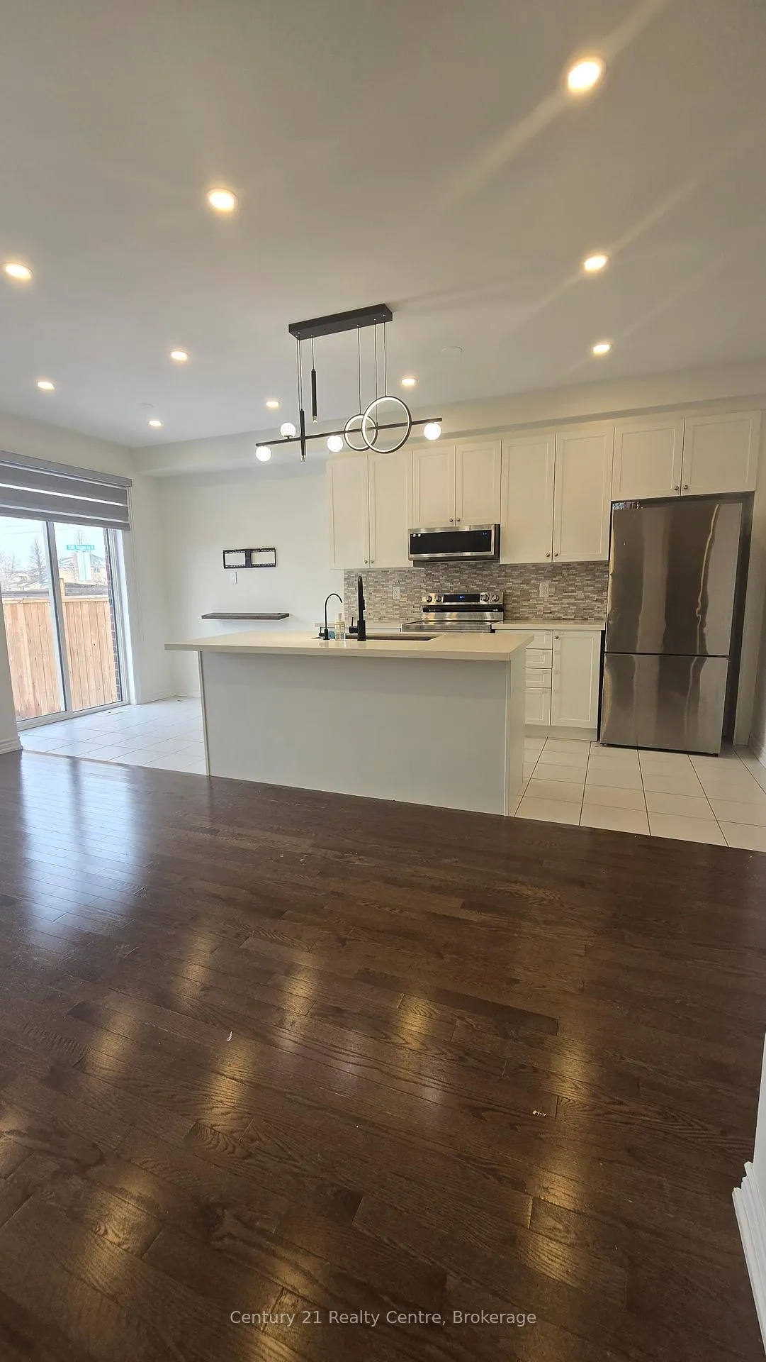 Photo 8 of 86 Sutcliffe Drive, Whitby, Rolling Acres — HOMEH