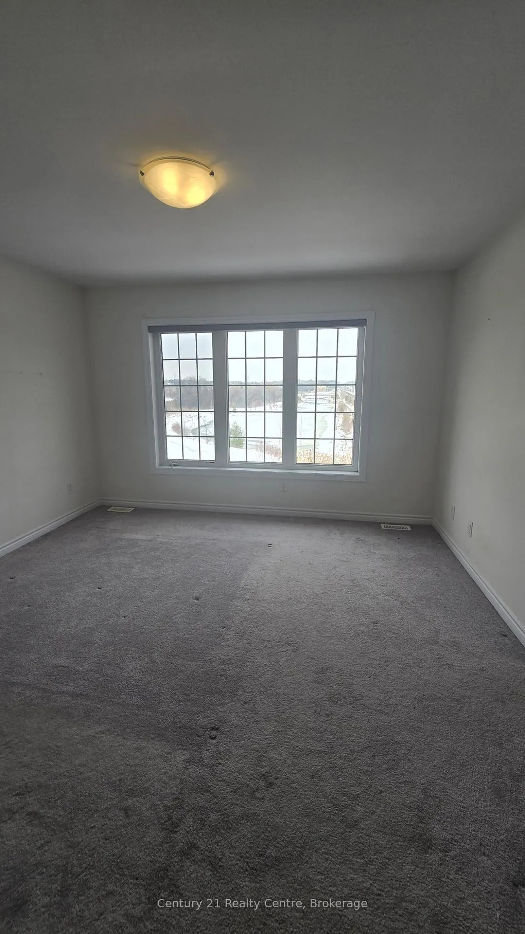 Photo 14 of 86 Sutcliffe Drive, Whitby, Rolling Acres — HOMEH