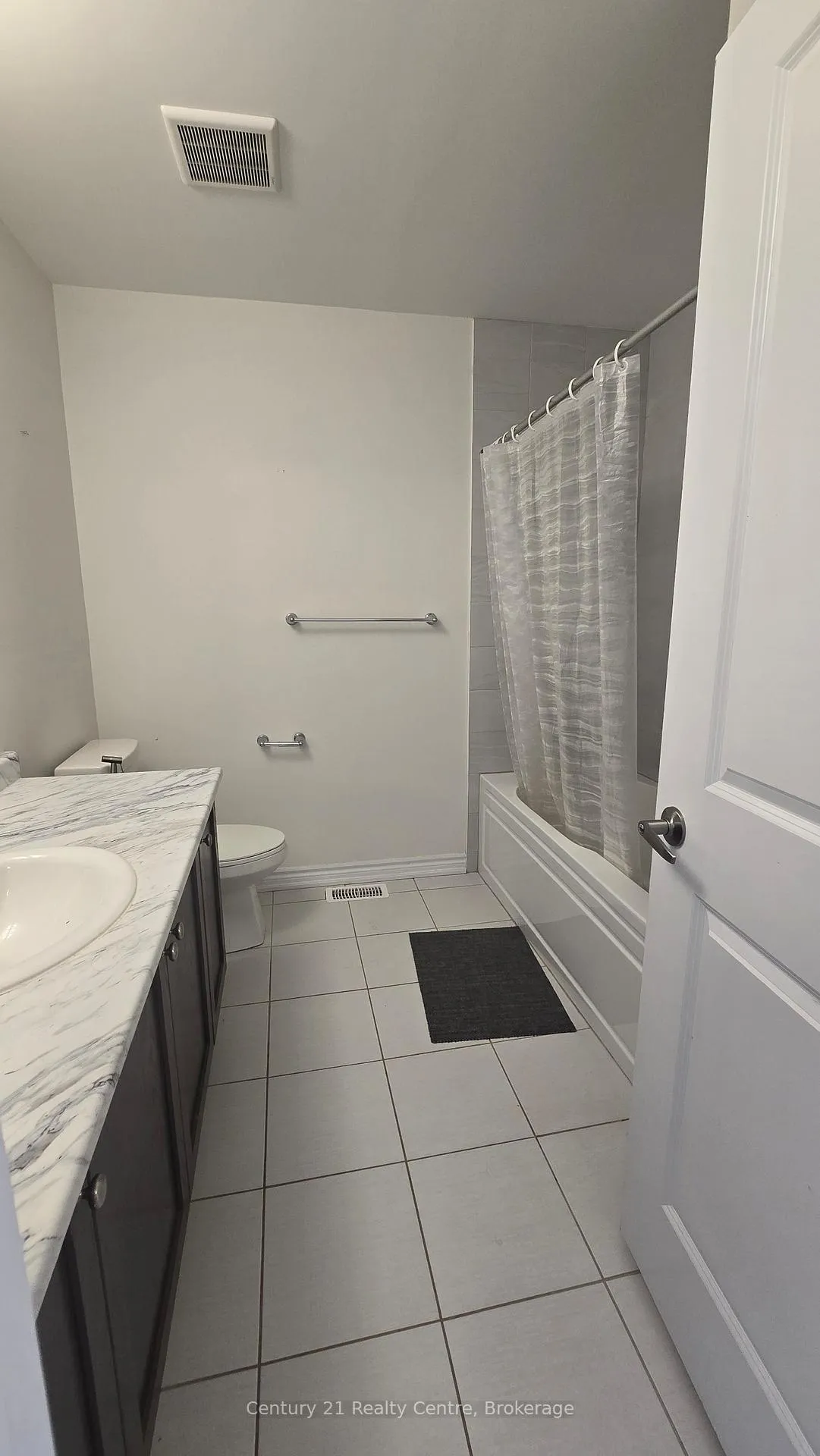 Photo 25 of 86 Sutcliffe Drive, Whitby, Rolling Acres — HOMEH