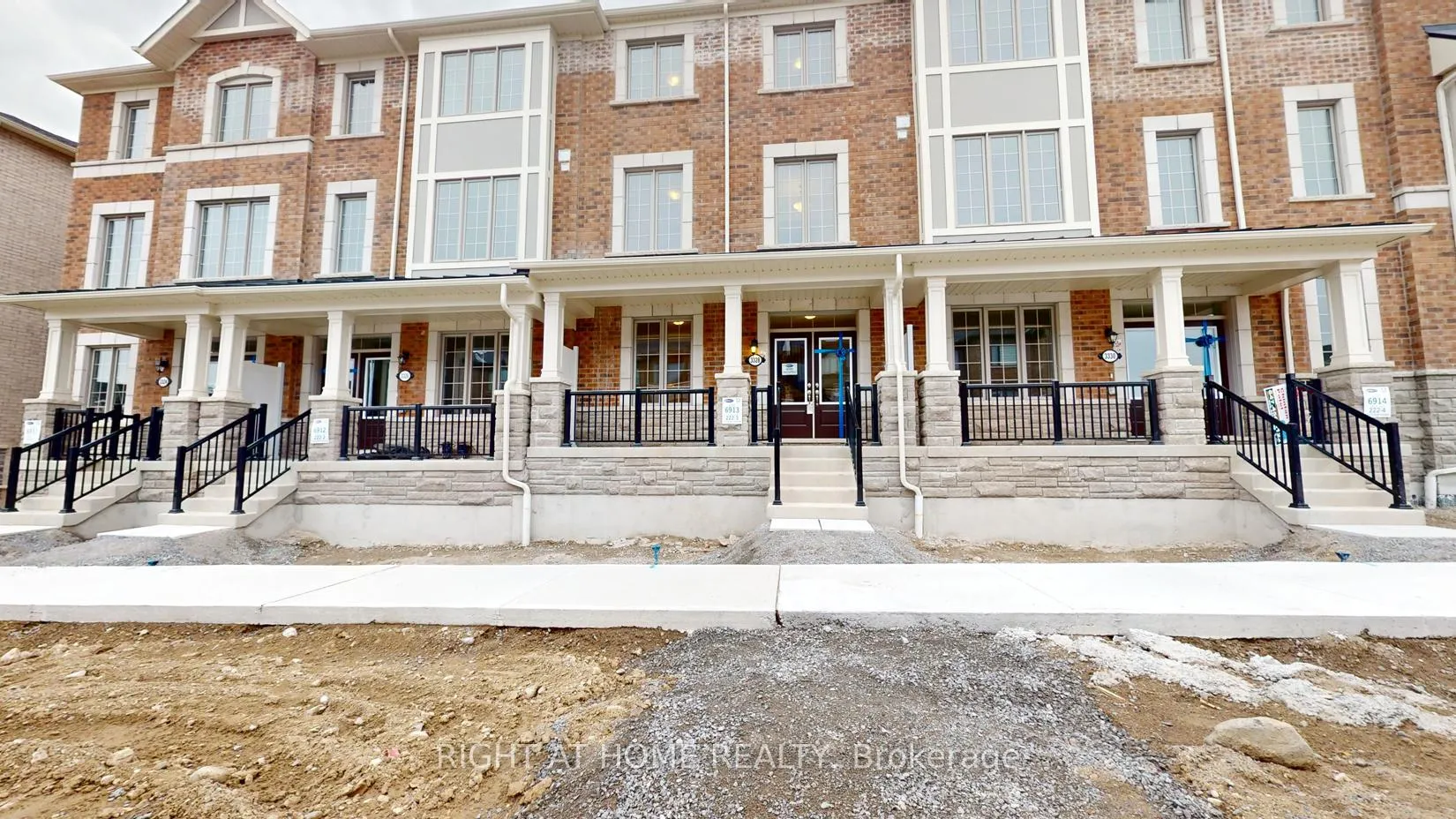 Photo 1 of 3328 Thunderbird Promenade E, Pickering, Rural Pickering — HOMEH