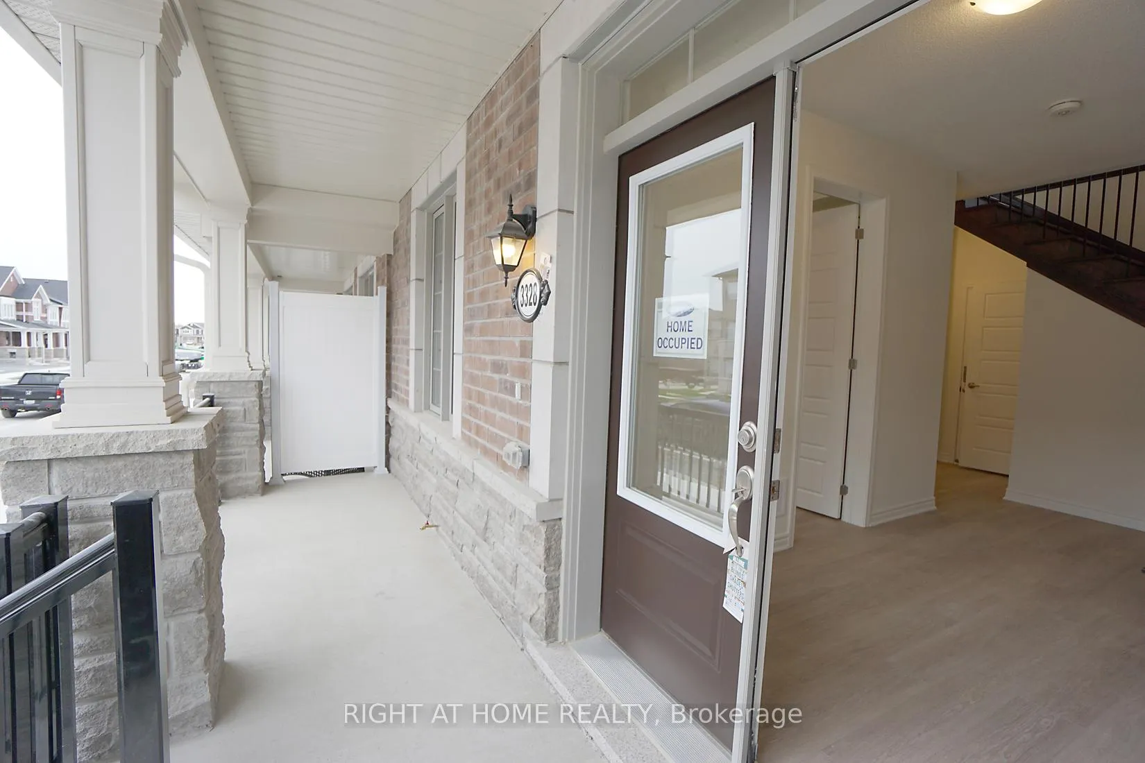 Photo 7 of 3328 Thunderbird Promenade E, Pickering, Rural Pickering — HOMEH