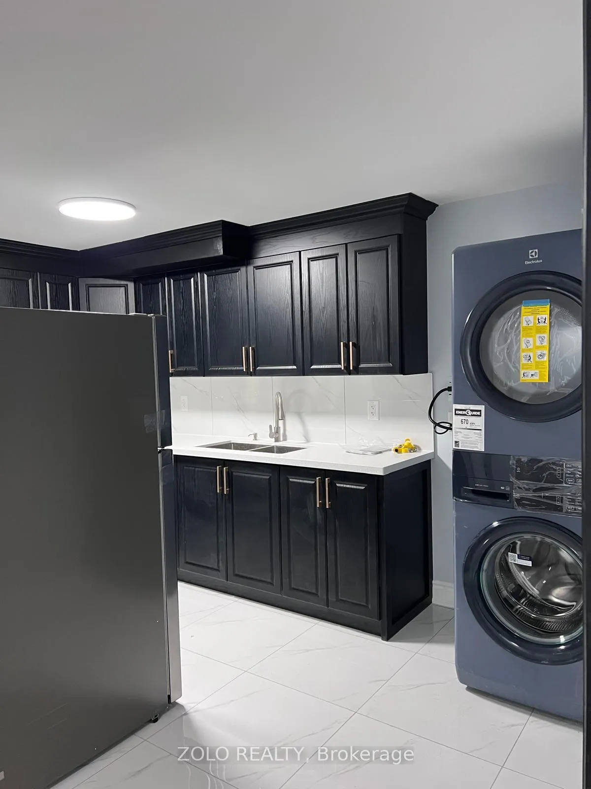 Photo 7 of Unit Basement, 239 Rockledge Drive, Hamilton, Rural Glanbrook — HOMEH