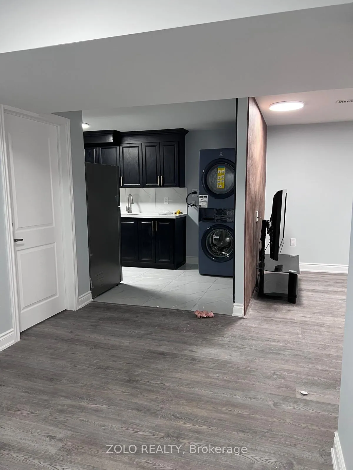 Photo 9 of Unit Basement, 239 Rockledge Drive, Hamilton, Rural Glanbrook — HOMEH
