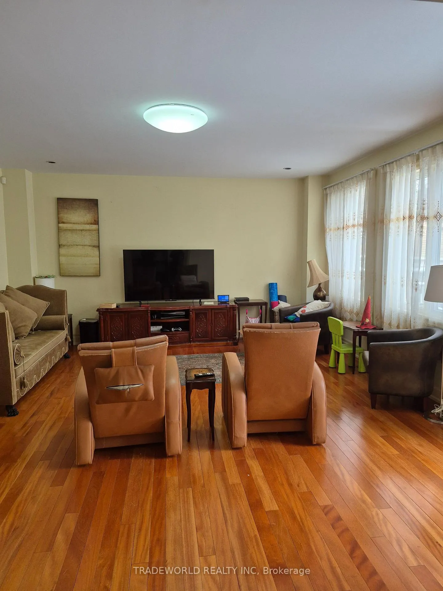 Photo 4 of 54 Pomander Road, Markham, Unionville — HOMEH