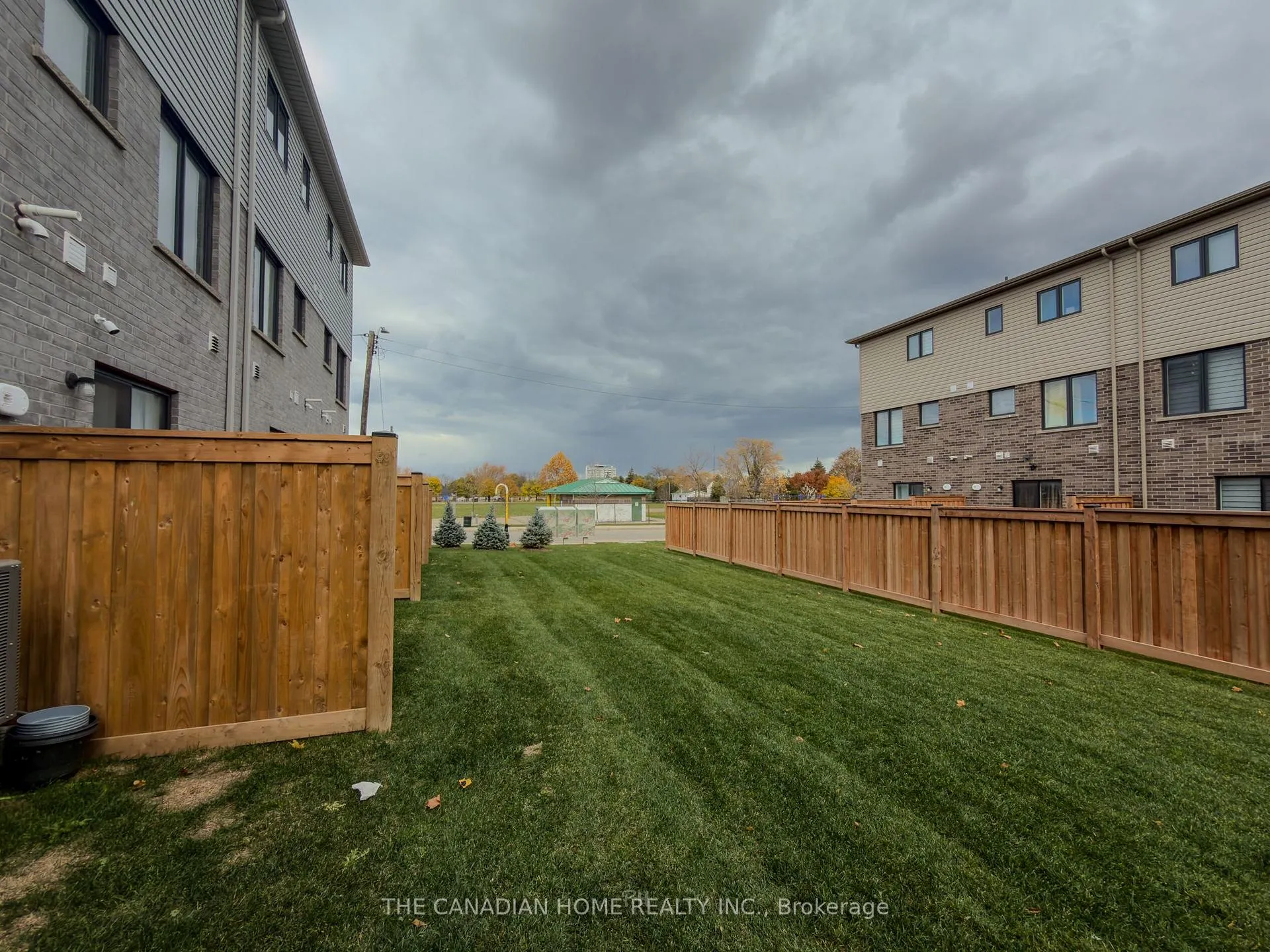 Photo 17 of 32 Reid Avenue N, Hamilton, McQuesten — HOMEH