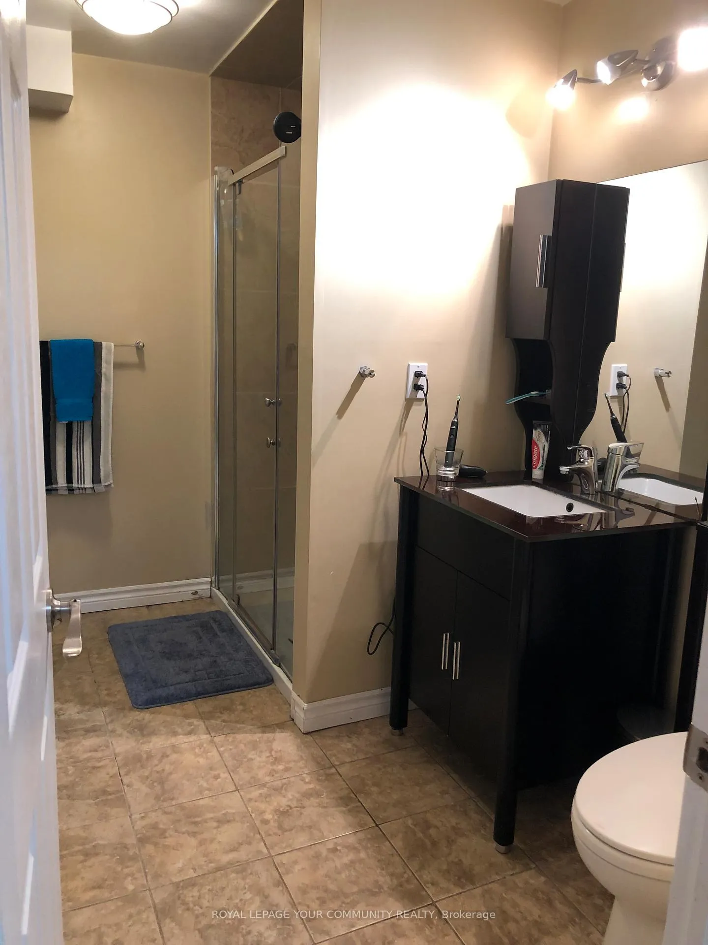 Photo 16 of 872 Strouds Lane S, Pickering, Dunbarton — HOMEH