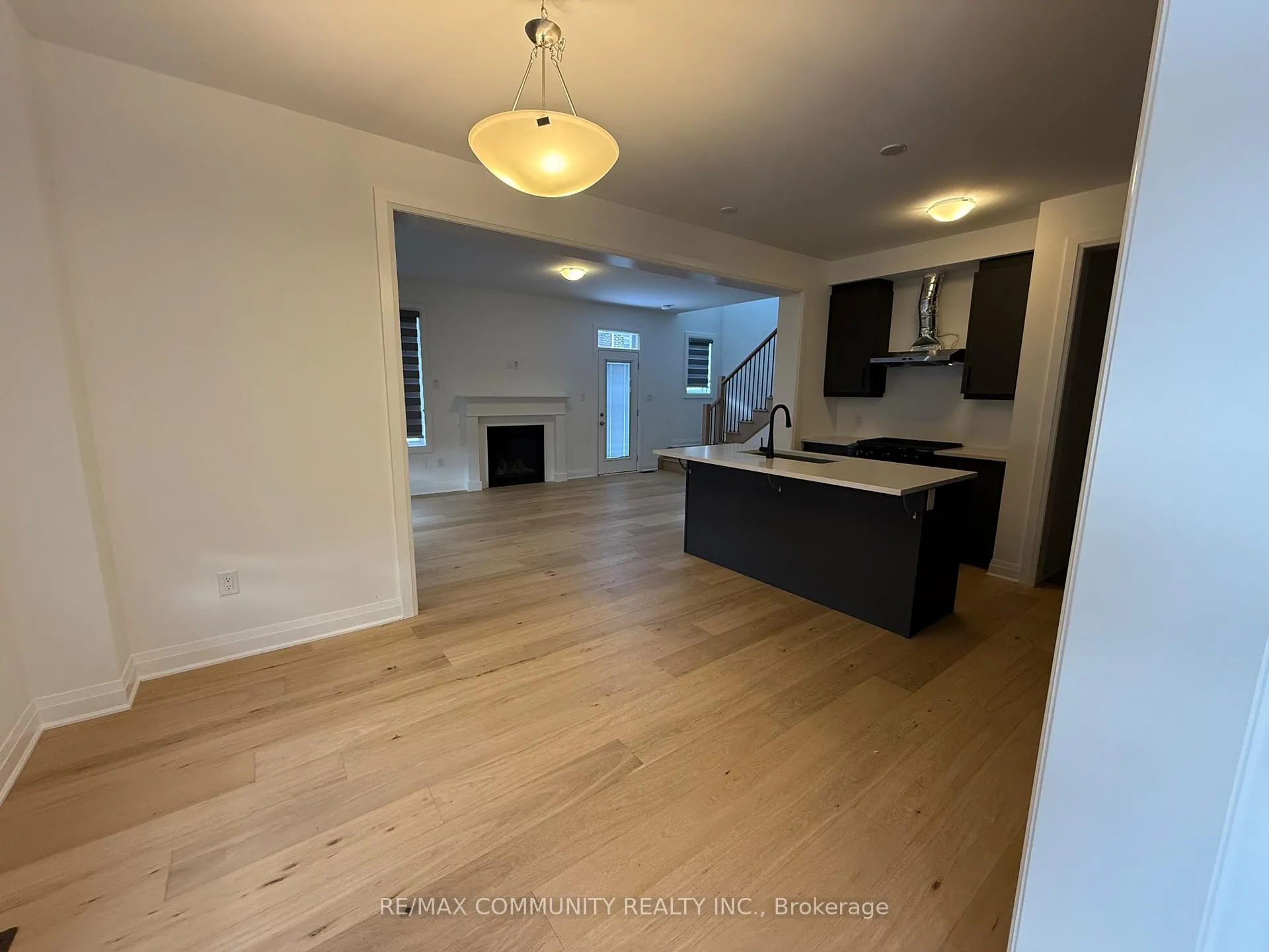 Photo 5 of 3407 Braeside Way, Pickering, Rural Pickering — HOMEH