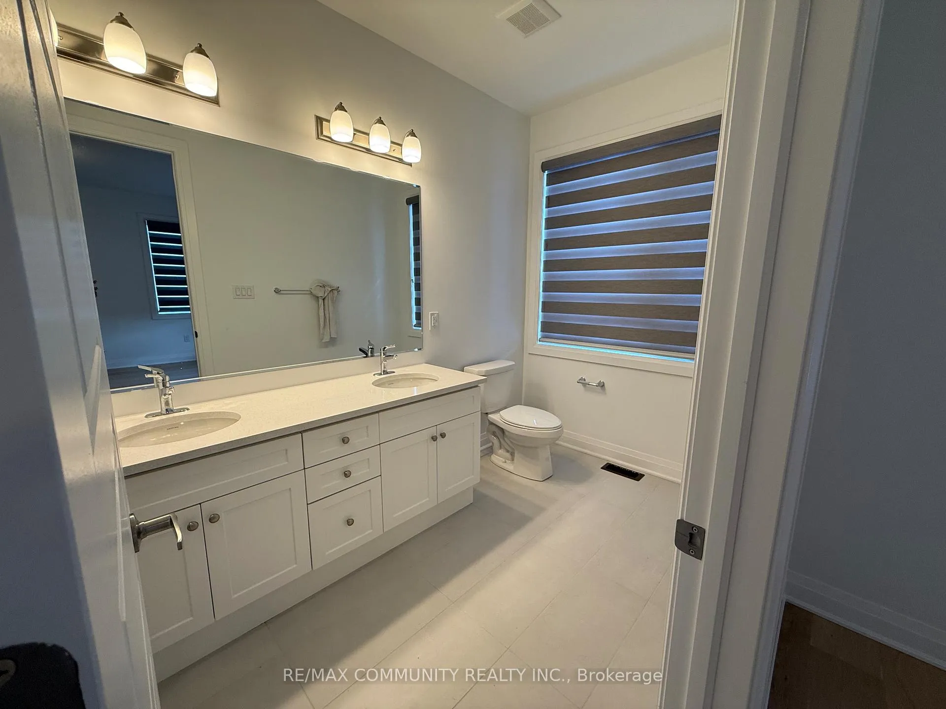 Photo 7 of 3407 Braeside Way, Pickering, Rural Pickering — HOMEH