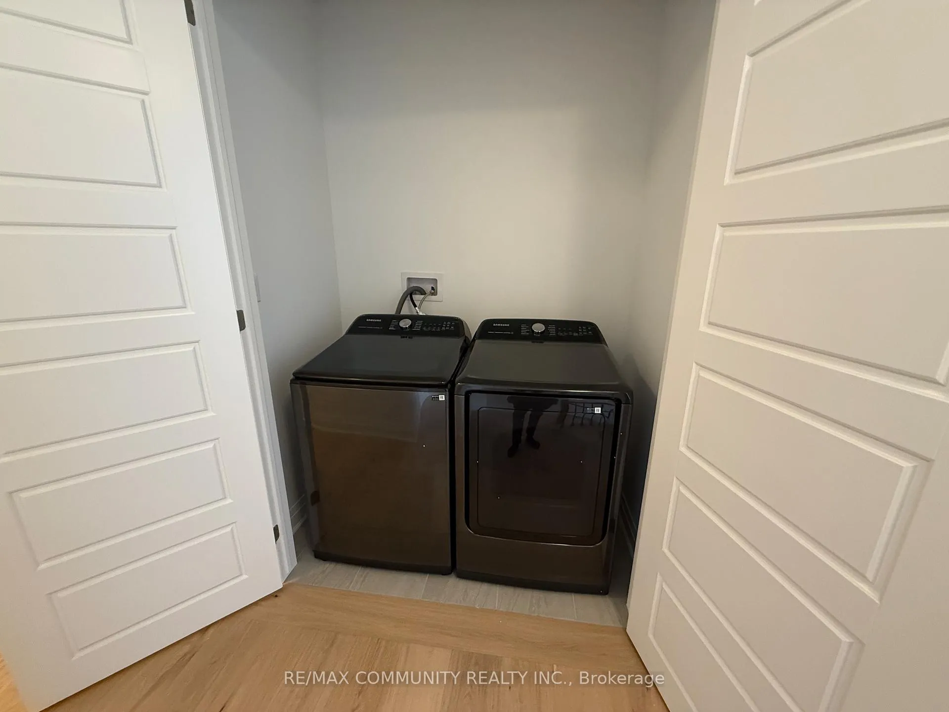 Photo 9 of 3407 Braeside Way, Pickering, Rural Pickering — HOMEH