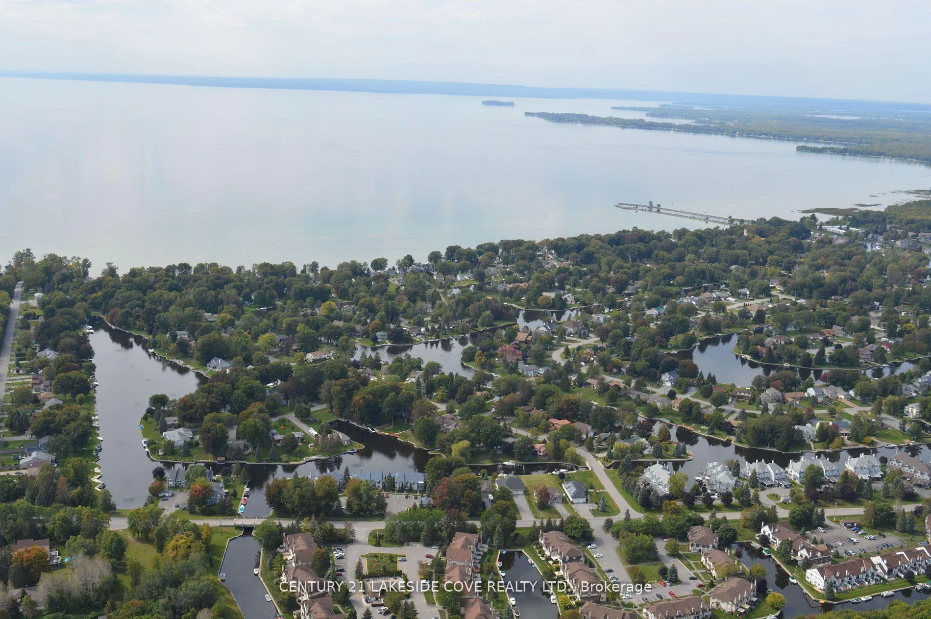 Photo 3 of 40 Simcoe Road N, Ramara, Brechin — HOMEH