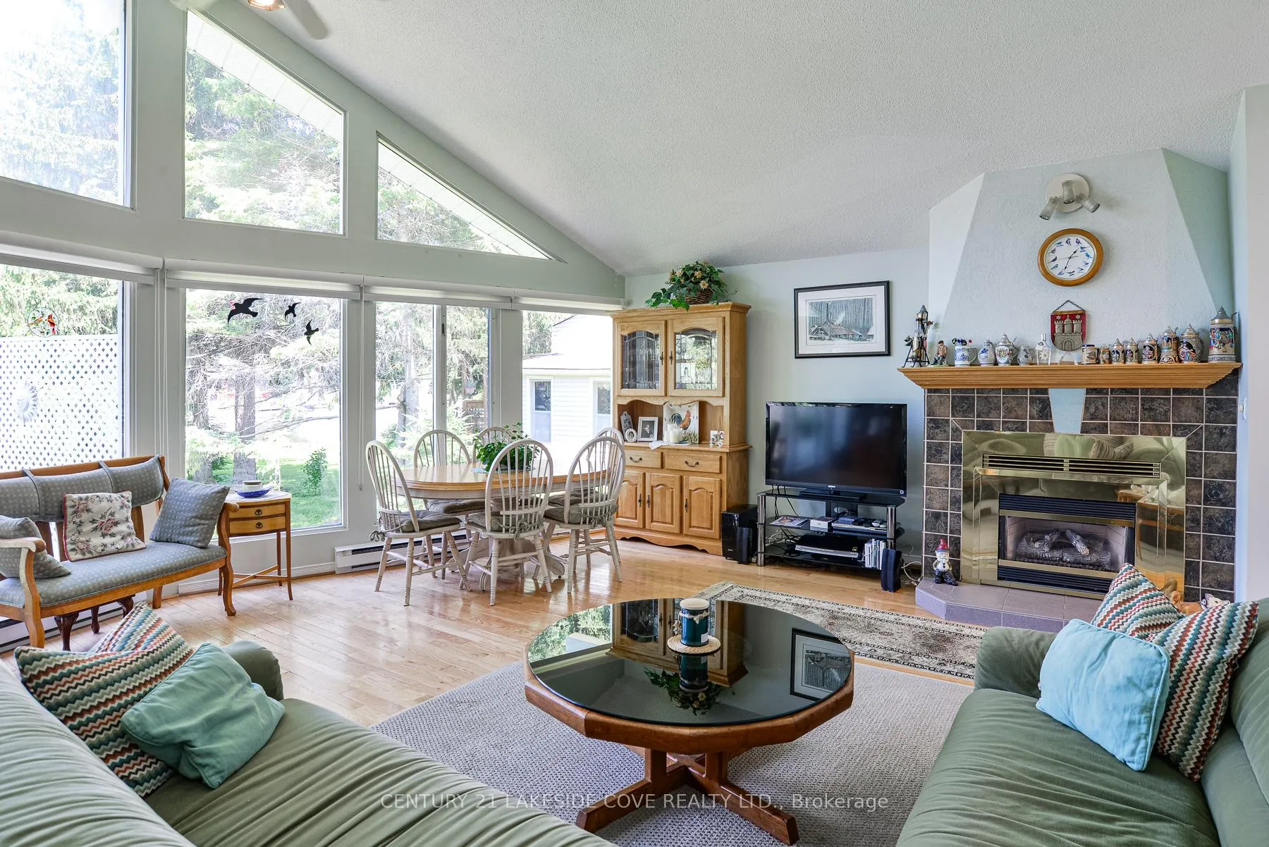Photo 11 of 40 Simcoe Road N, Ramara, Brechin — HOMEH