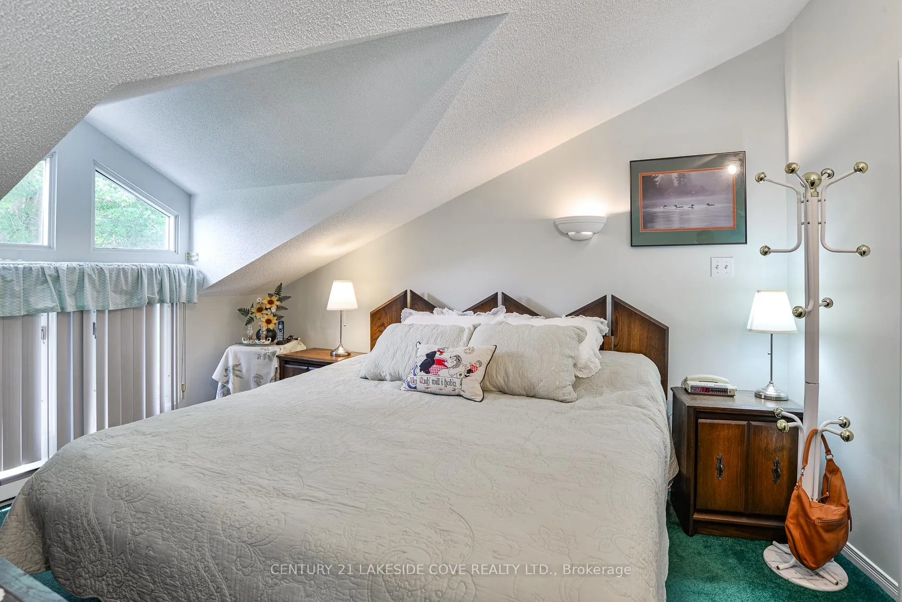 Photo 15 of 40 Simcoe Road N, Ramara, Brechin — HOMEH