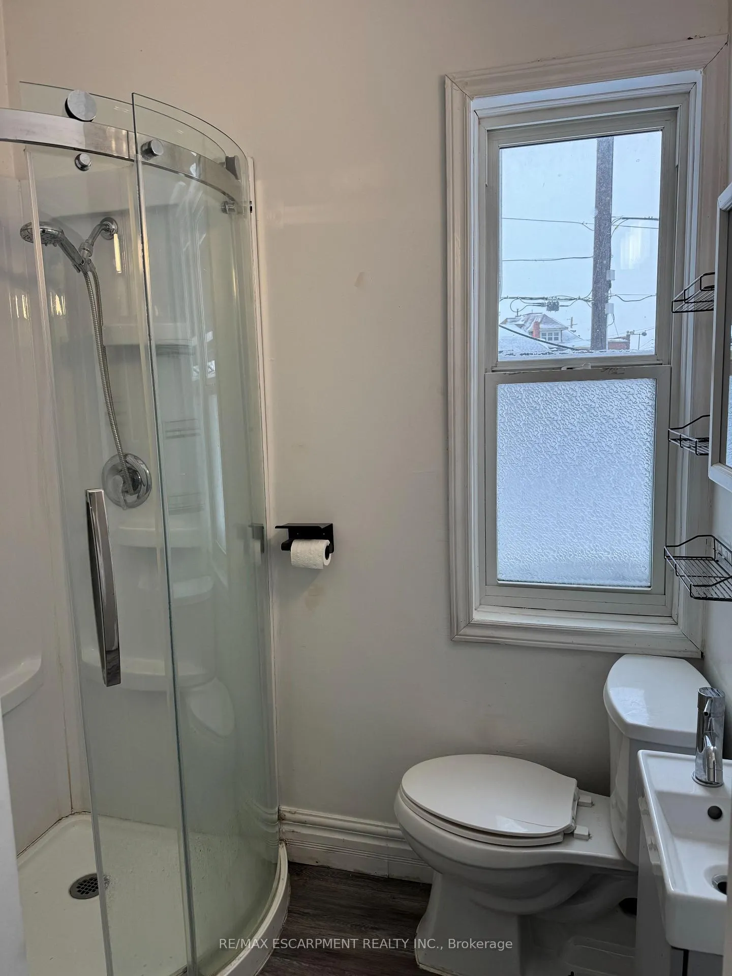 Photo 6 of Unit 2, 1152 King Street E, Hamilton, Crown Point — HOMEH